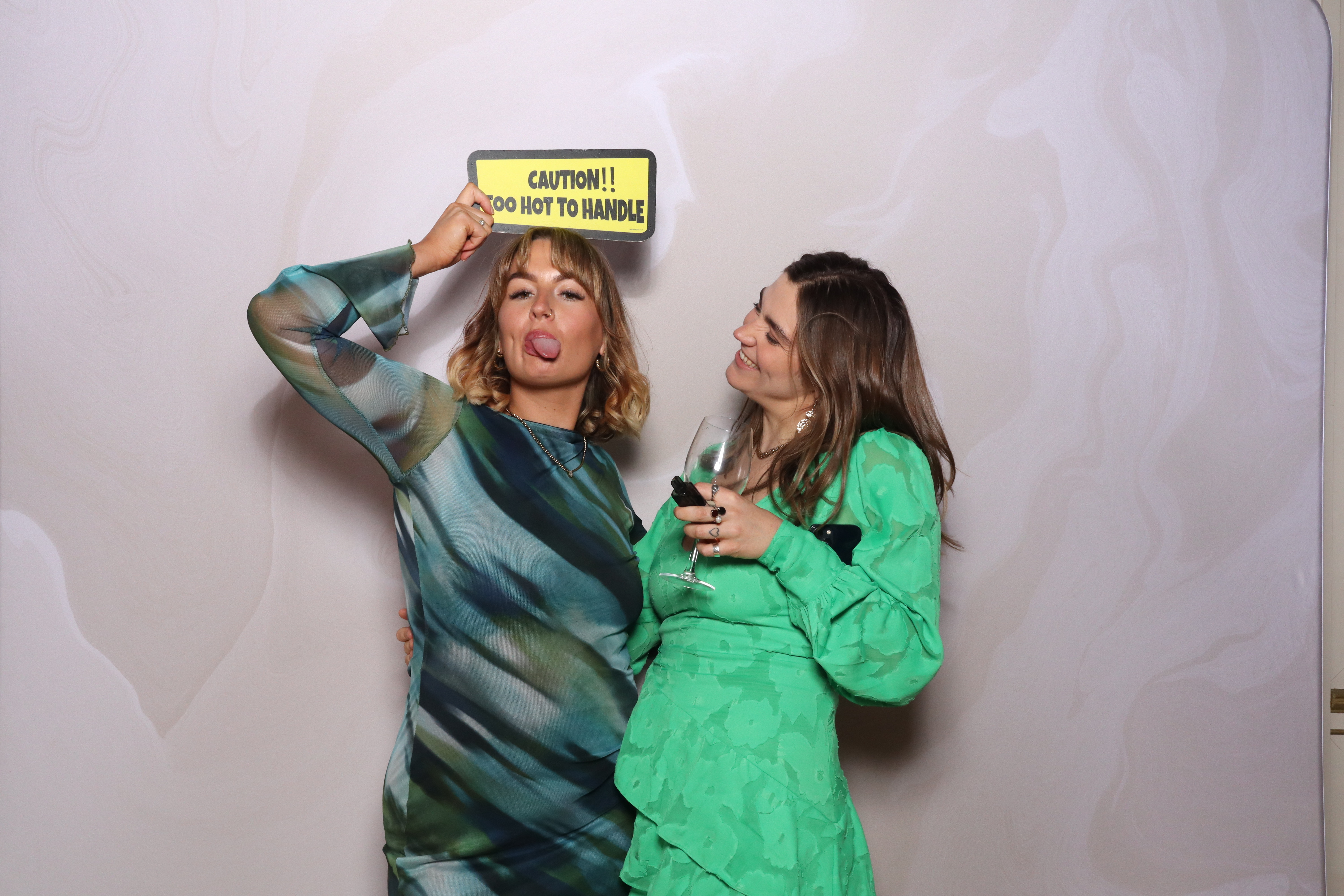 Tyrone and Anna | View more photos from the event at gallery.magicimages.uk/u/MagicImages/Tyrone-and-Anna