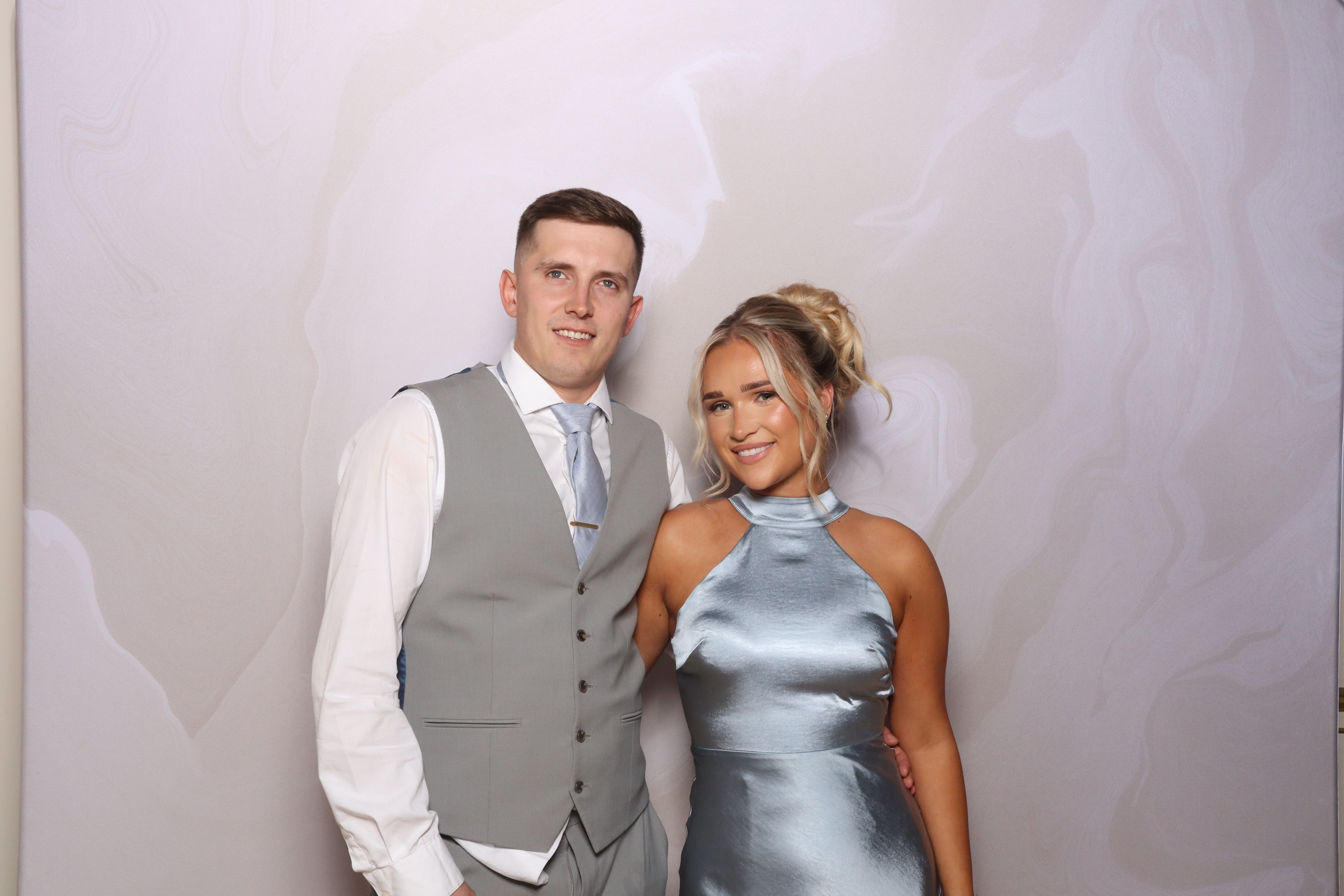 Tyrone and Anna | View more photos from the event at gallery.magicimages.uk/u/MagicImages/Tyrone-and-Anna