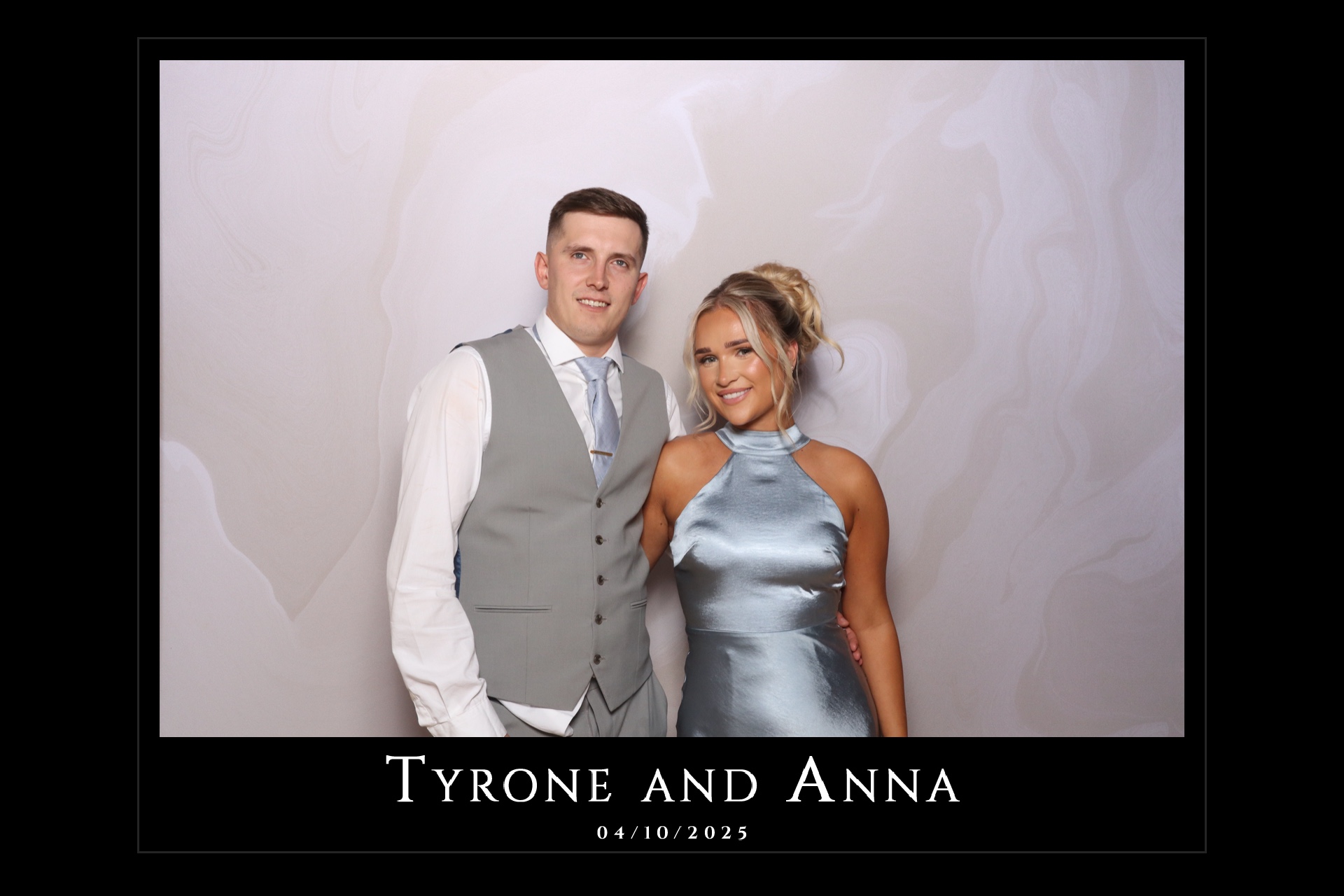 Tyrone and Anna | View more photos from the event at gallery.magicimages.uk/u/MagicImages/Tyrone-and-Anna