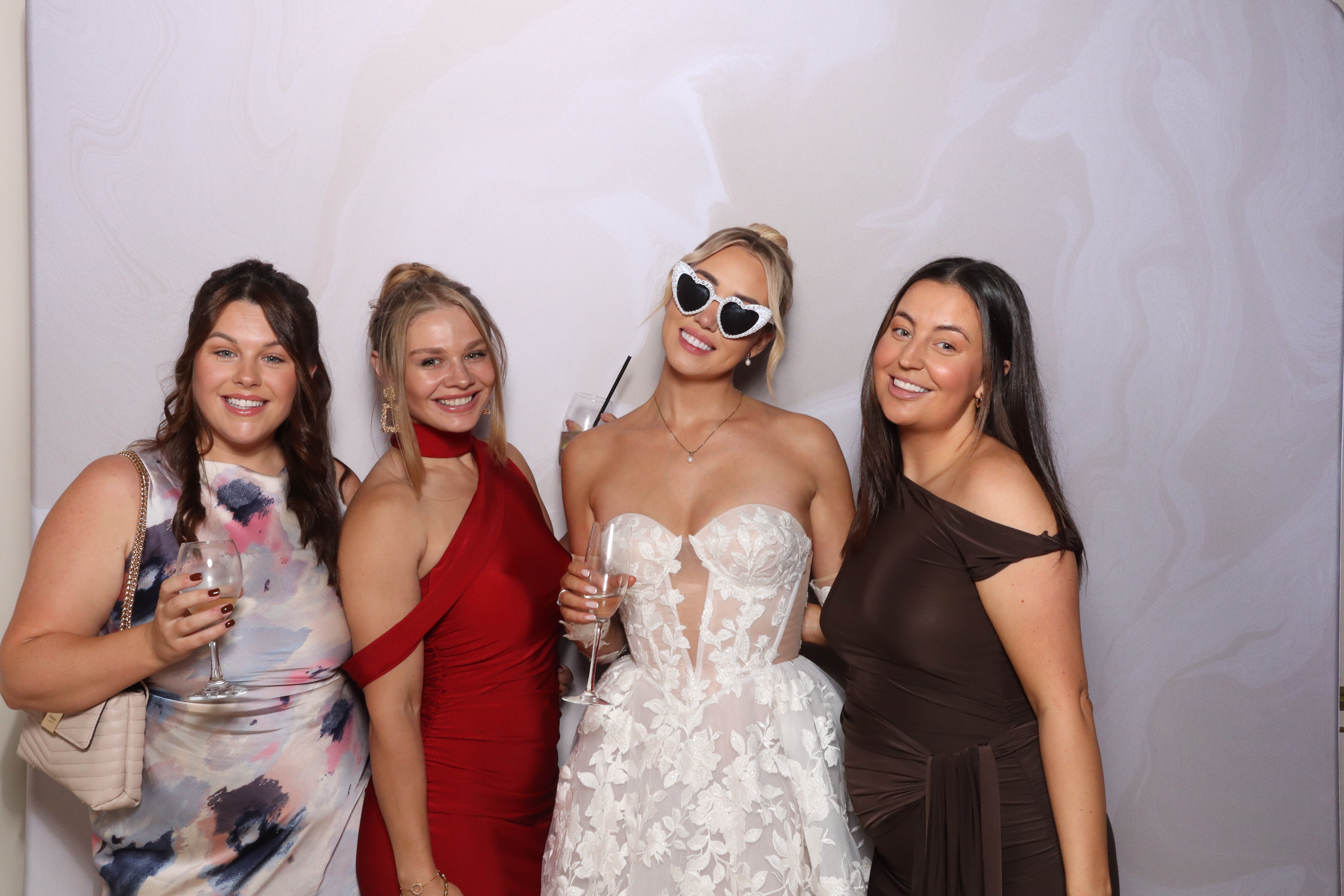 Tyrone and Anna | View more photos from the event at gallery.magicimages.uk/u/MagicImages/Tyrone-and-Anna