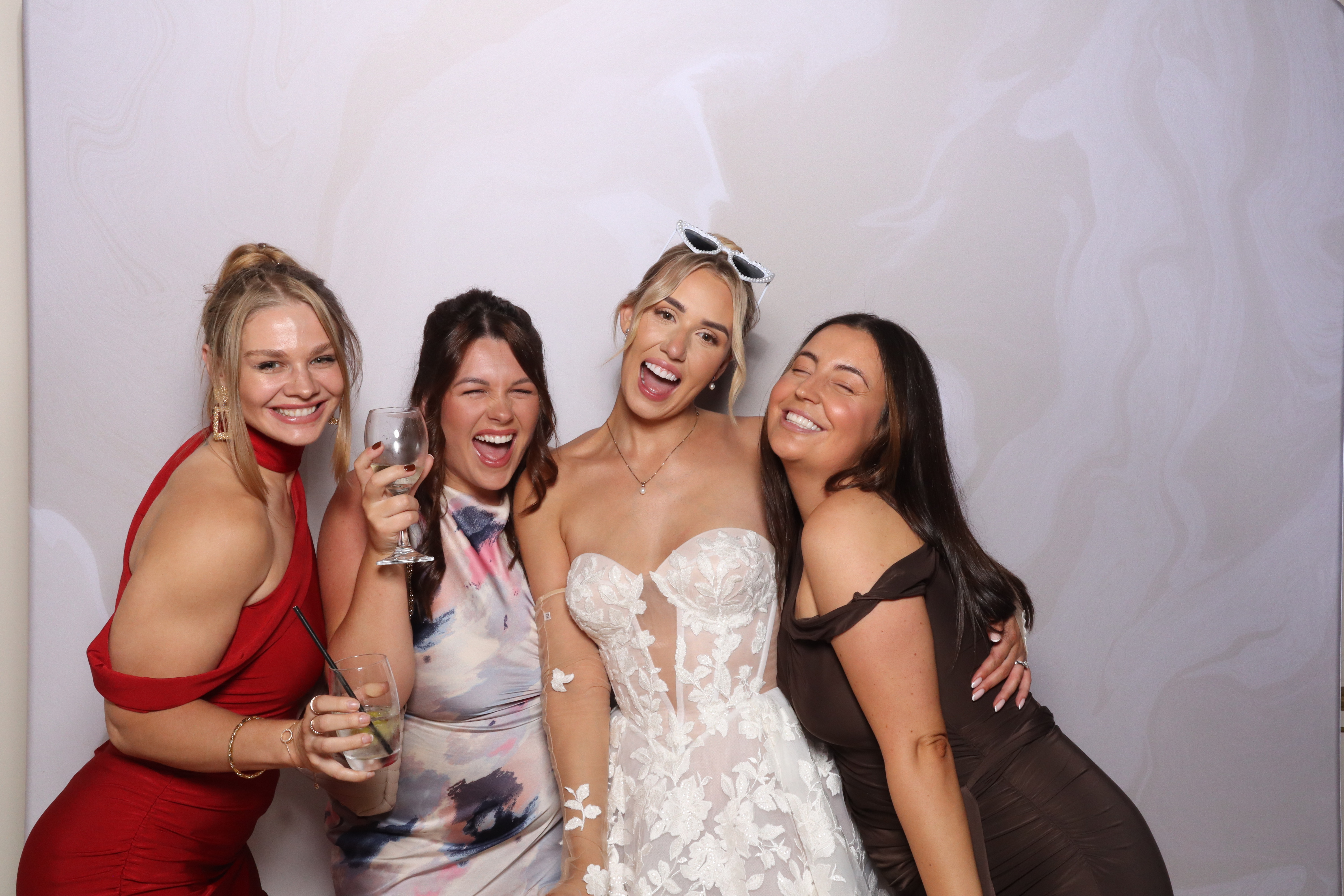 Tyrone and Anna | View more photos from the event at gallery.magicimages.uk/u/MagicImages/Tyrone-and-Anna