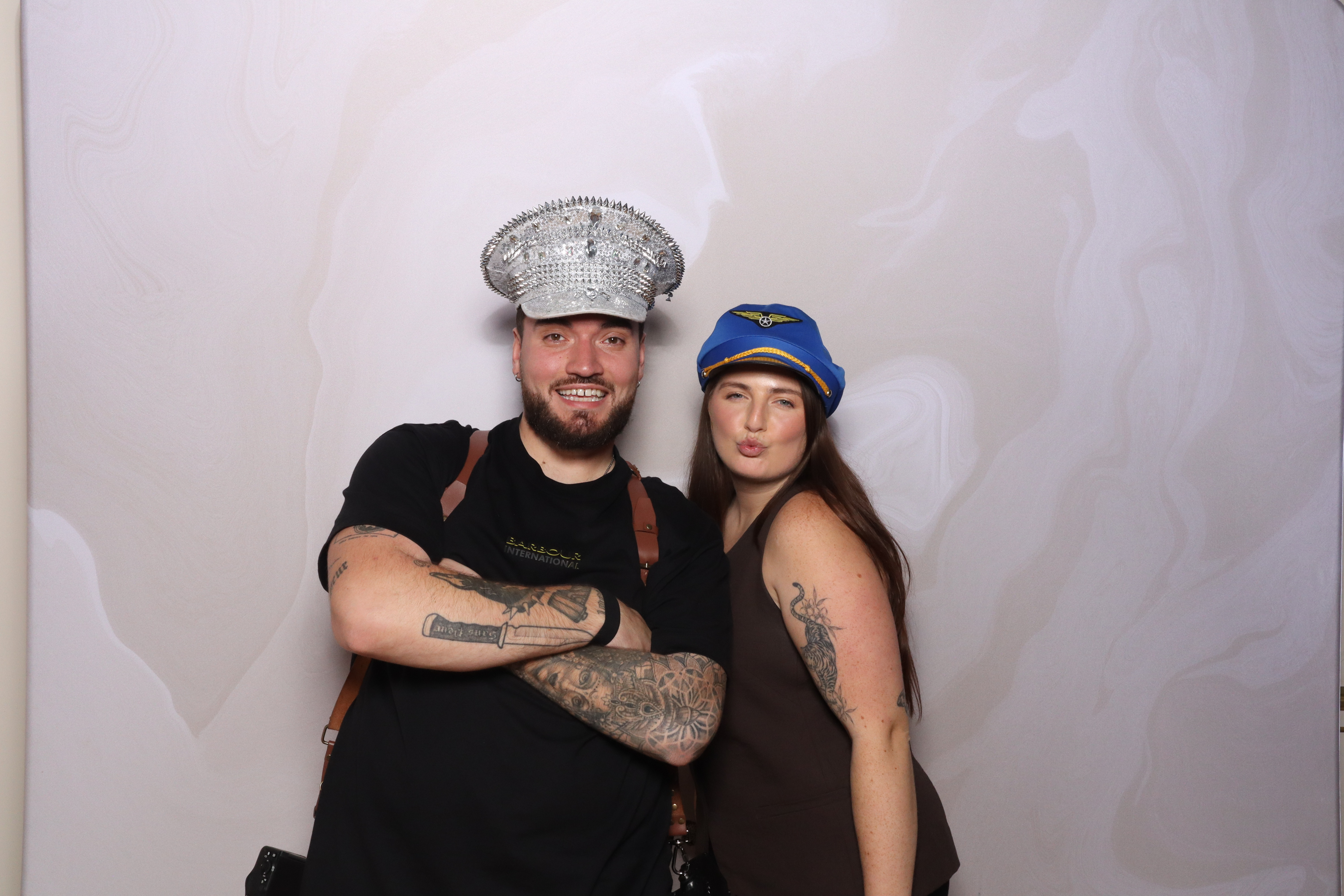 Tyrone and Anna | View more photos from the event at gallery.magicimages.uk/u/MagicImages/Tyrone-and-Anna