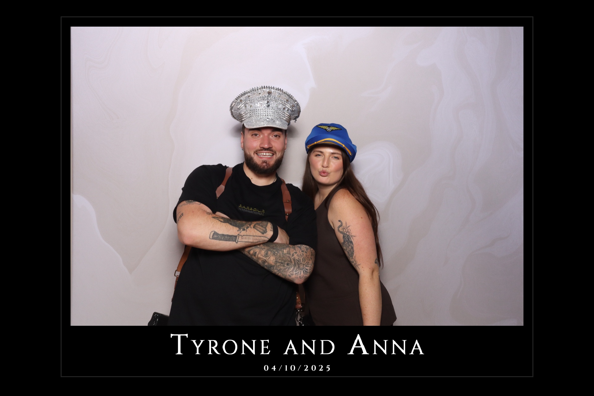 Tyrone and Anna | View more photos from the event at gallery.magicimages.uk/u/MagicImages/Tyrone-and-Anna