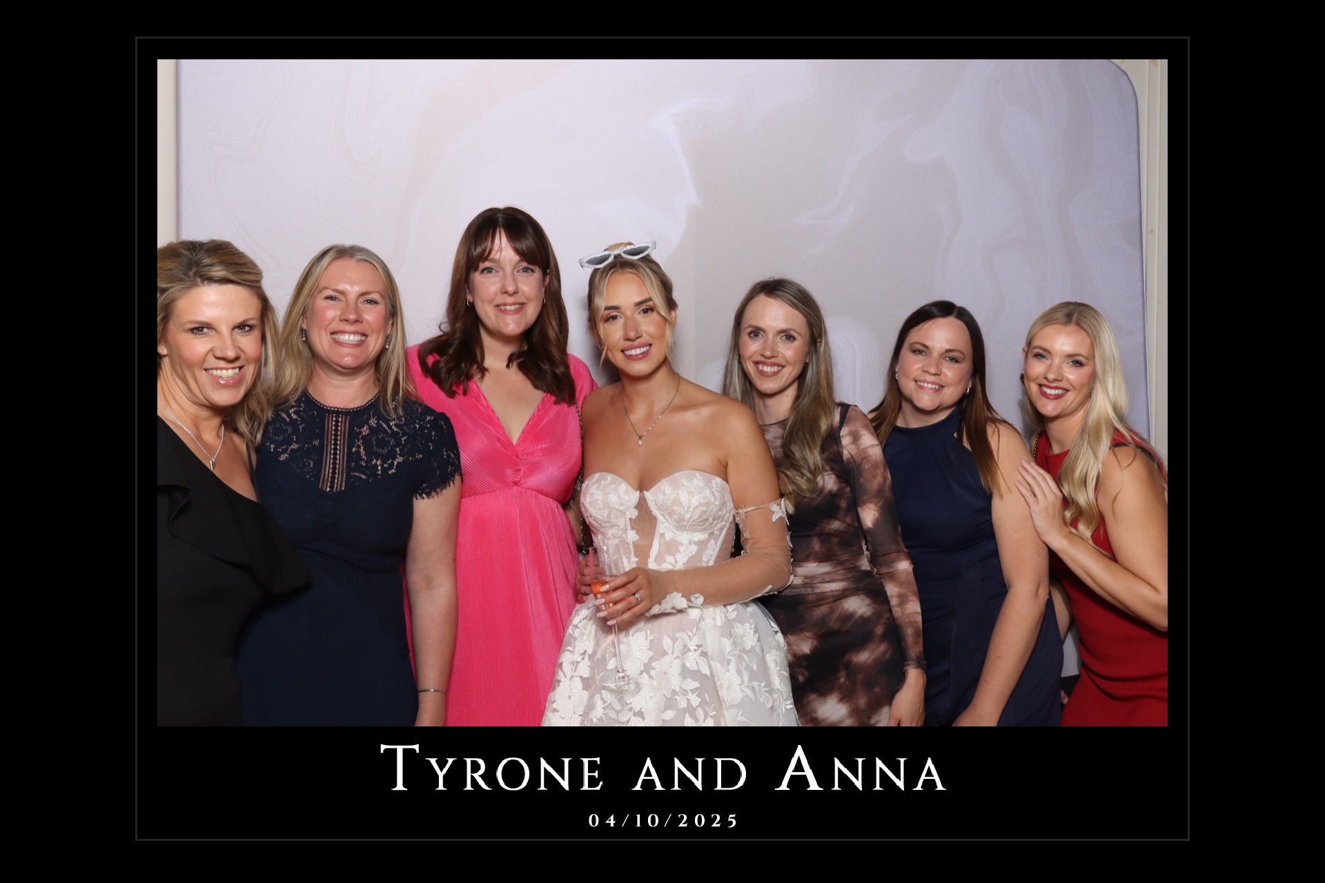 Tyrone and Anna | View more photos from the event at gallery.magicimages.uk/u/MagicImages/Tyrone-and-Anna