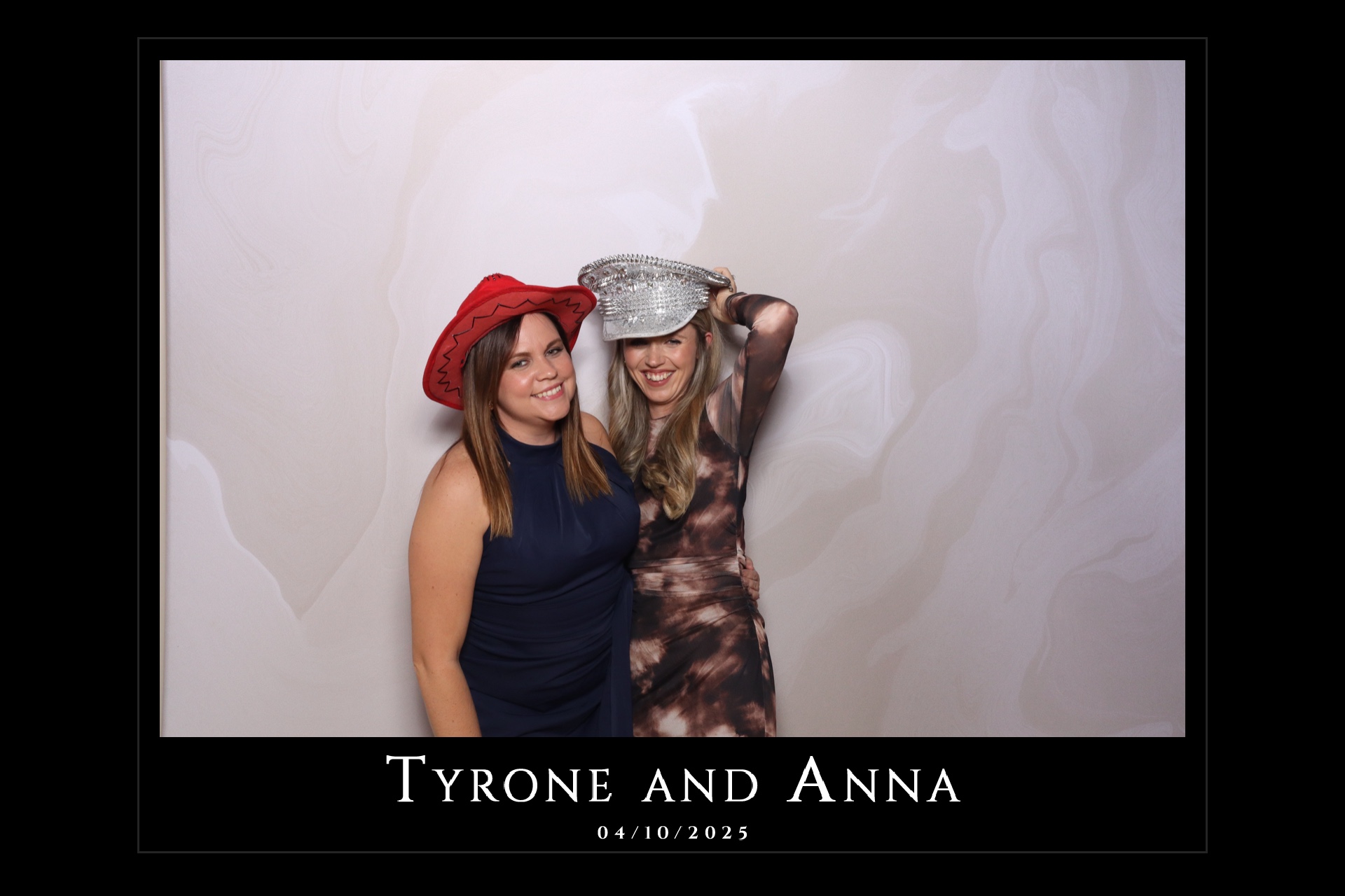 Tyrone and Anna | View more photos from the event at gallery.magicimages.uk/u/MagicImages/Tyrone-and-Anna