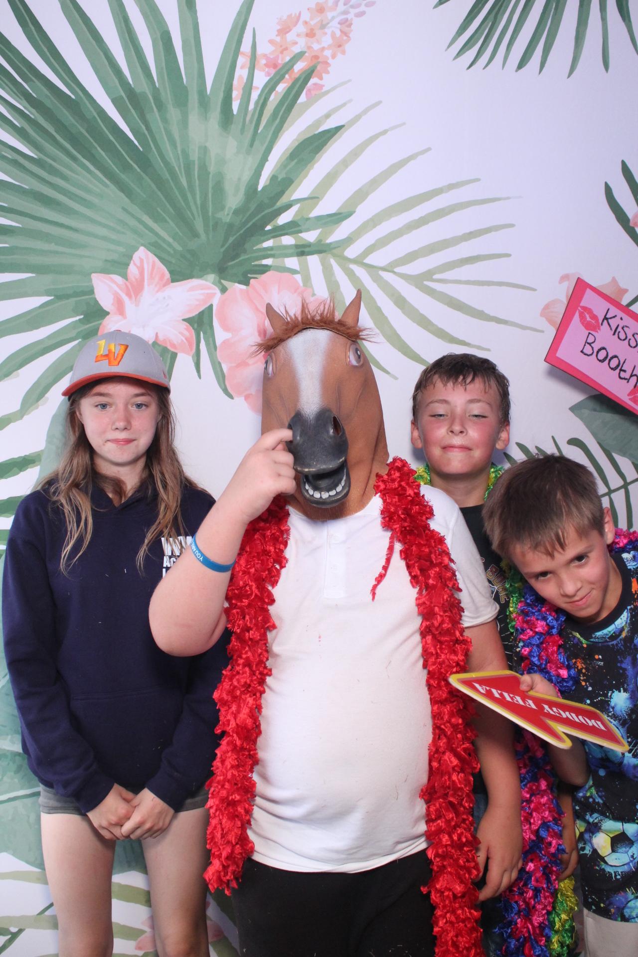 Year 6 leavers party | View more photos from the event at gallery.magicimages.uk/u/MagicImages/Year-6-leavers-party