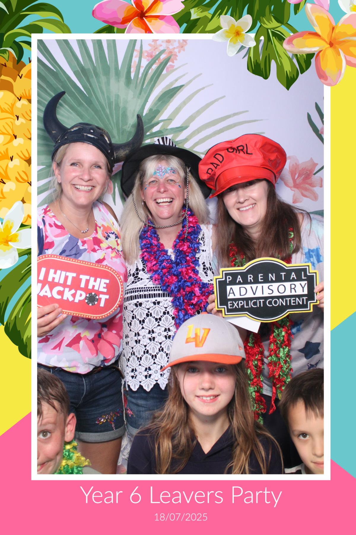 Year 6 leavers party | View more photos from the event at gallery.magicimages.uk/u/MagicImages/Year-6-leavers-party