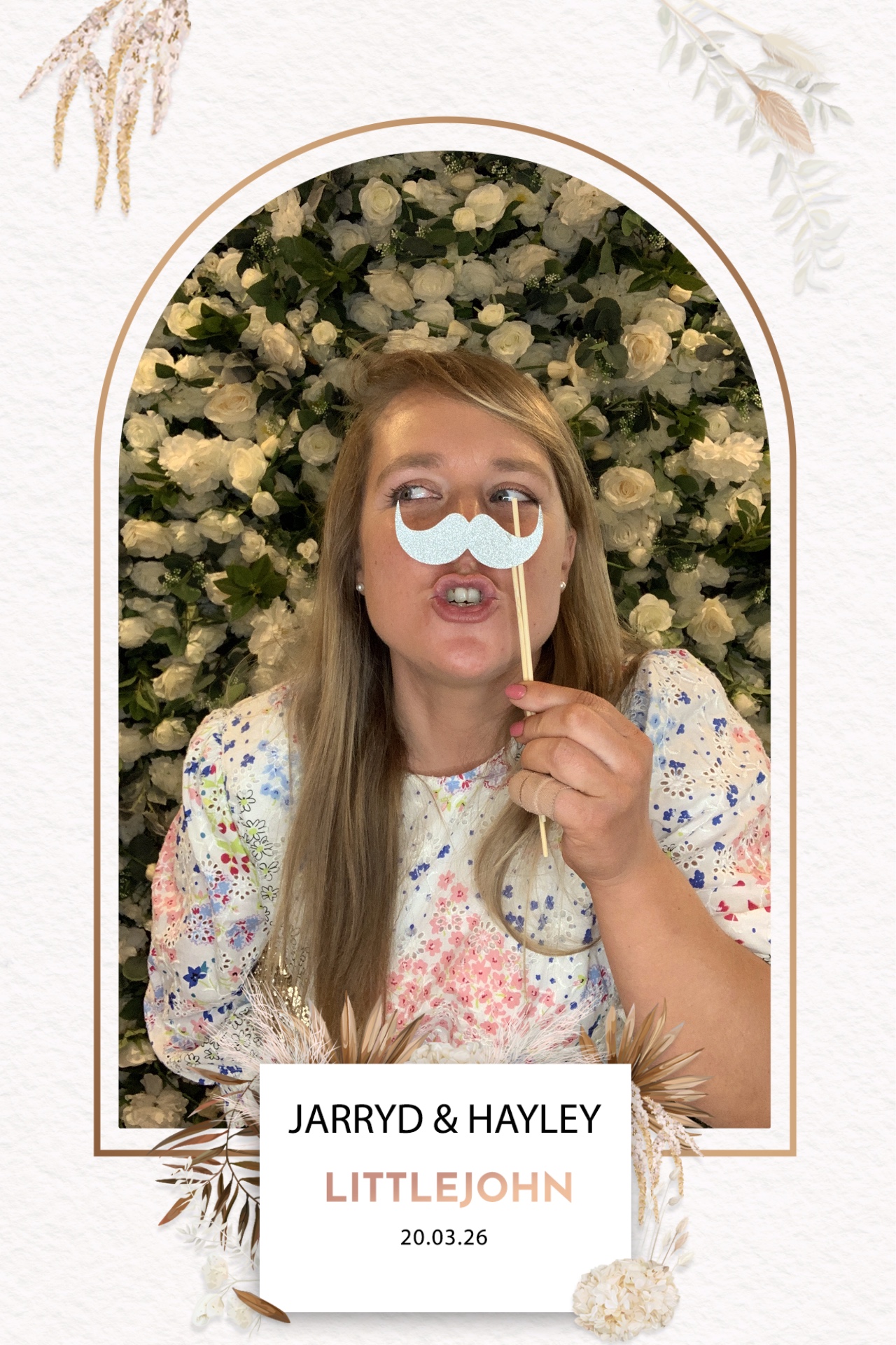 Jarryd & Hayley Photo booth images  | View more photos from the event at gallery.magicimages.uk/u/MagicImages/Jarryd-Hayley-Photo-booth-images
