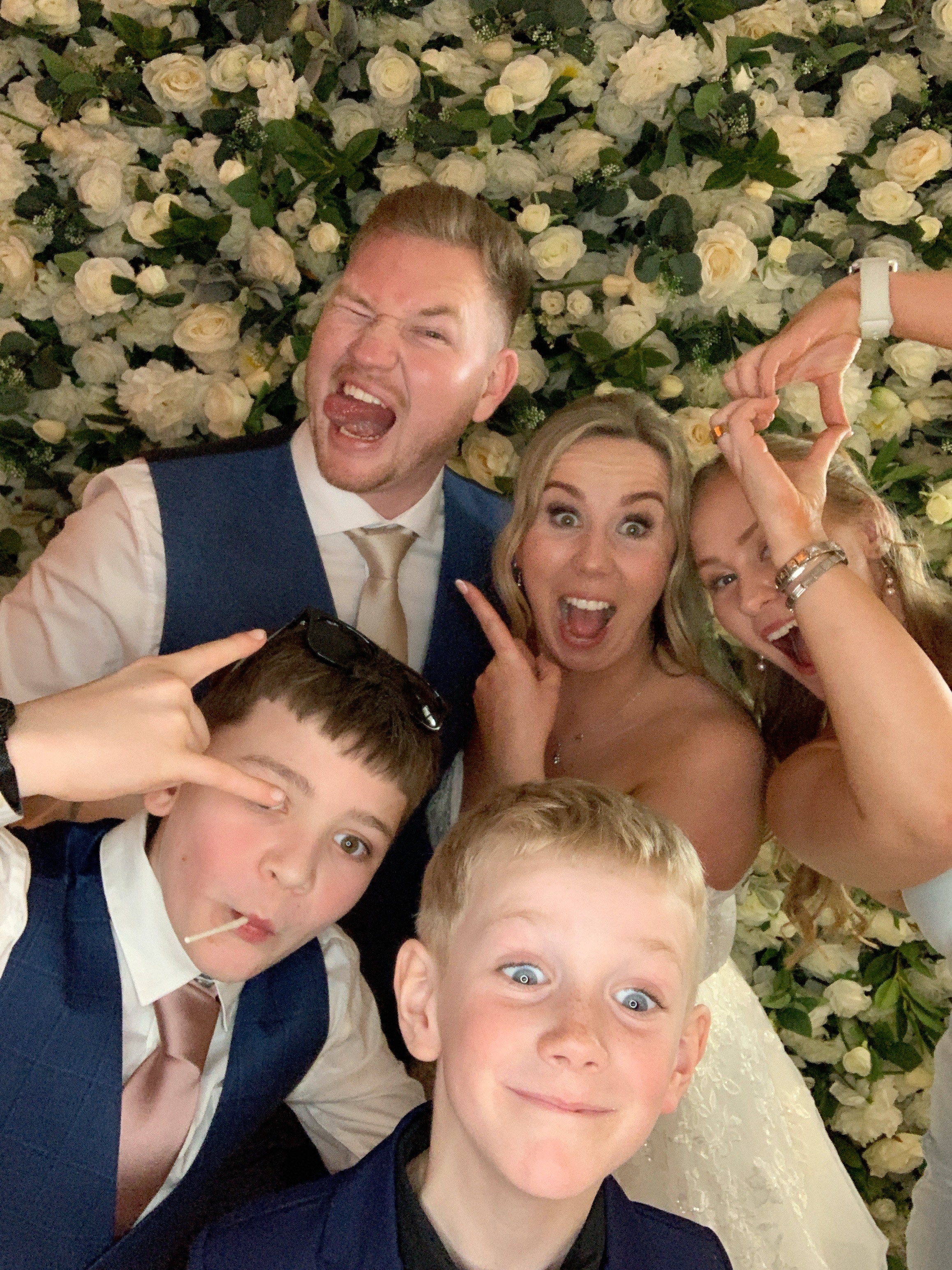 Jarryd & Hayley Photo booth images  | View more photos from the event at gallery.magicimages.uk/u/MagicImages/Jarryd-Hayley-Photo-booth-images
