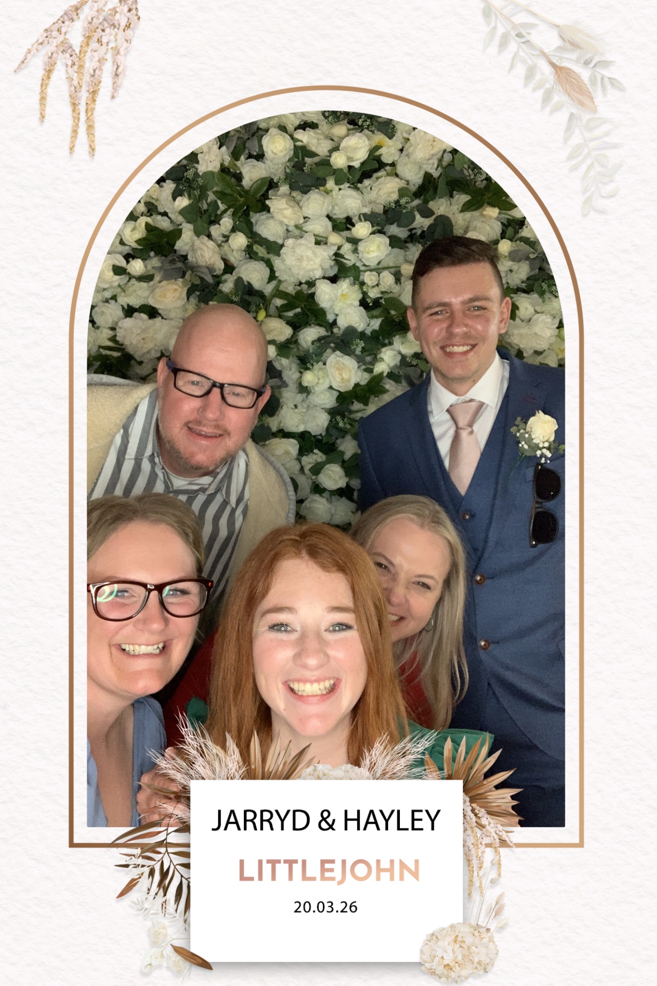 Jarryd & Hayley Photo booth images  | View more photos from the event at gallery.magicimages.uk/u/MagicImages/Jarryd-Hayley-Photo-booth-images