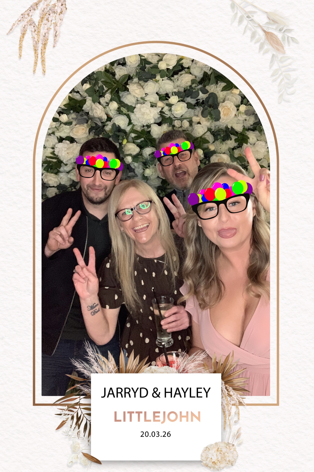 Jarryd & Hayley Photo booth images  | View more photos from the event at gallery.magicimages.uk/u/MagicImages/Jarryd-Hayley-Photo-booth-images