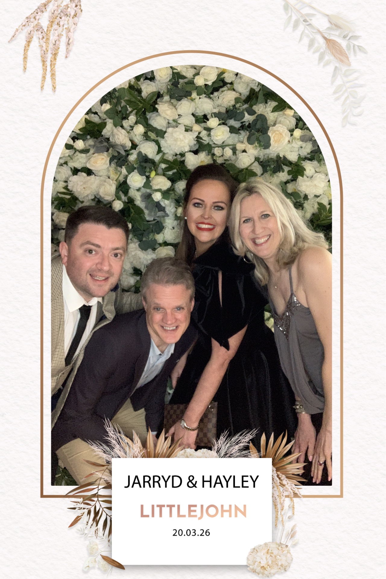 Jarryd & Hayley Photo booth images  | View more photos from the event at gallery.magicimages.uk/u/MagicImages/Jarryd-Hayley-Photo-booth-images