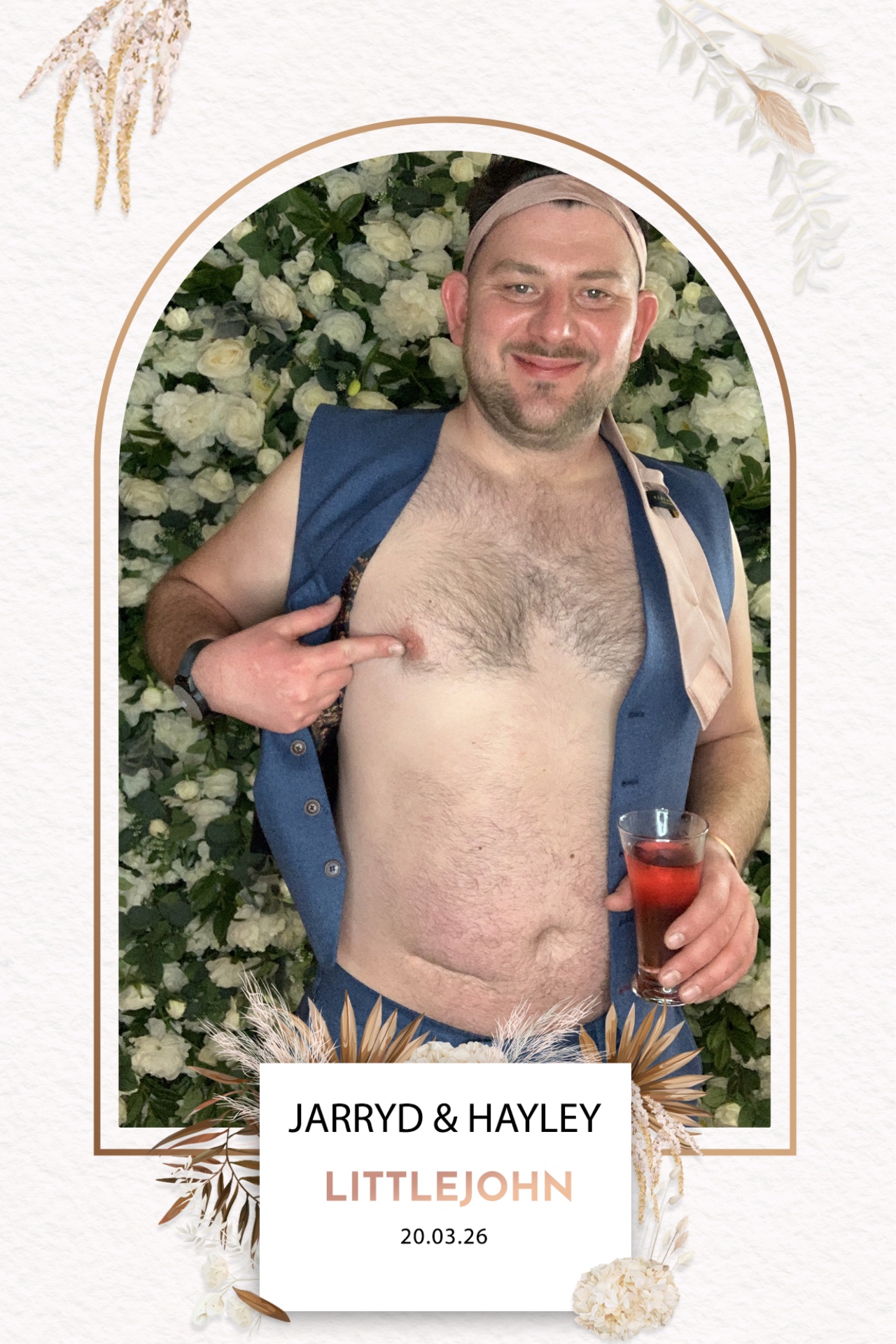 Jarryd & Hayley Photo booth images  | View more photos from the event at gallery.magicimages.uk/u/MagicImages/Jarryd-Hayley-Photo-booth-images