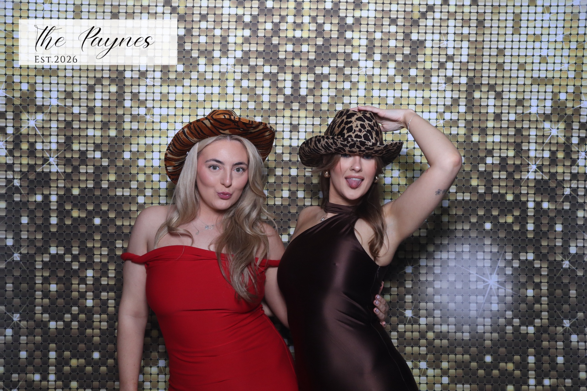 Mr & Mrs Payne  | View more photos from the event at gallery.magicimages.uk/u/MagicImages/Mr-Mrs-Payne