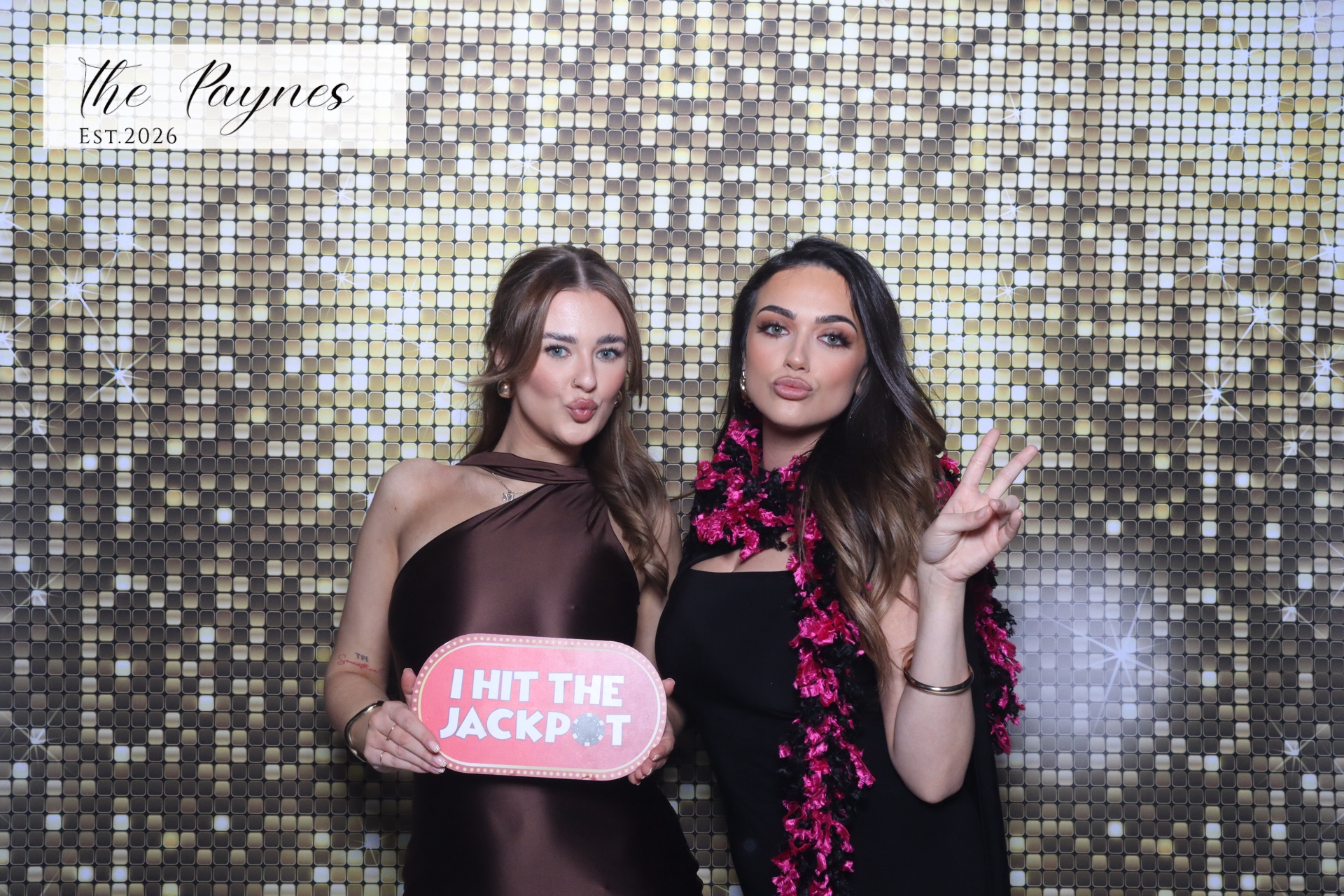 Mr & Mrs Payne  | View more photos from the event at gallery.magicimages.uk/u/MagicImages/Mr-Mrs-Payne