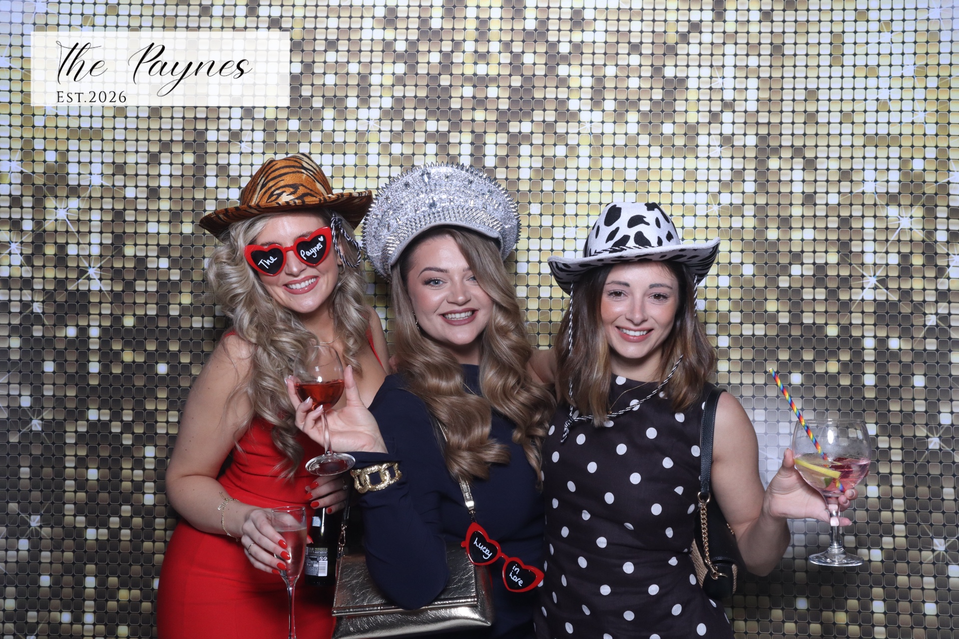 Mr & Mrs Payne  | View more photos from the event at gallery.magicimages.uk/u/MagicImages/Mr-Mrs-Payne