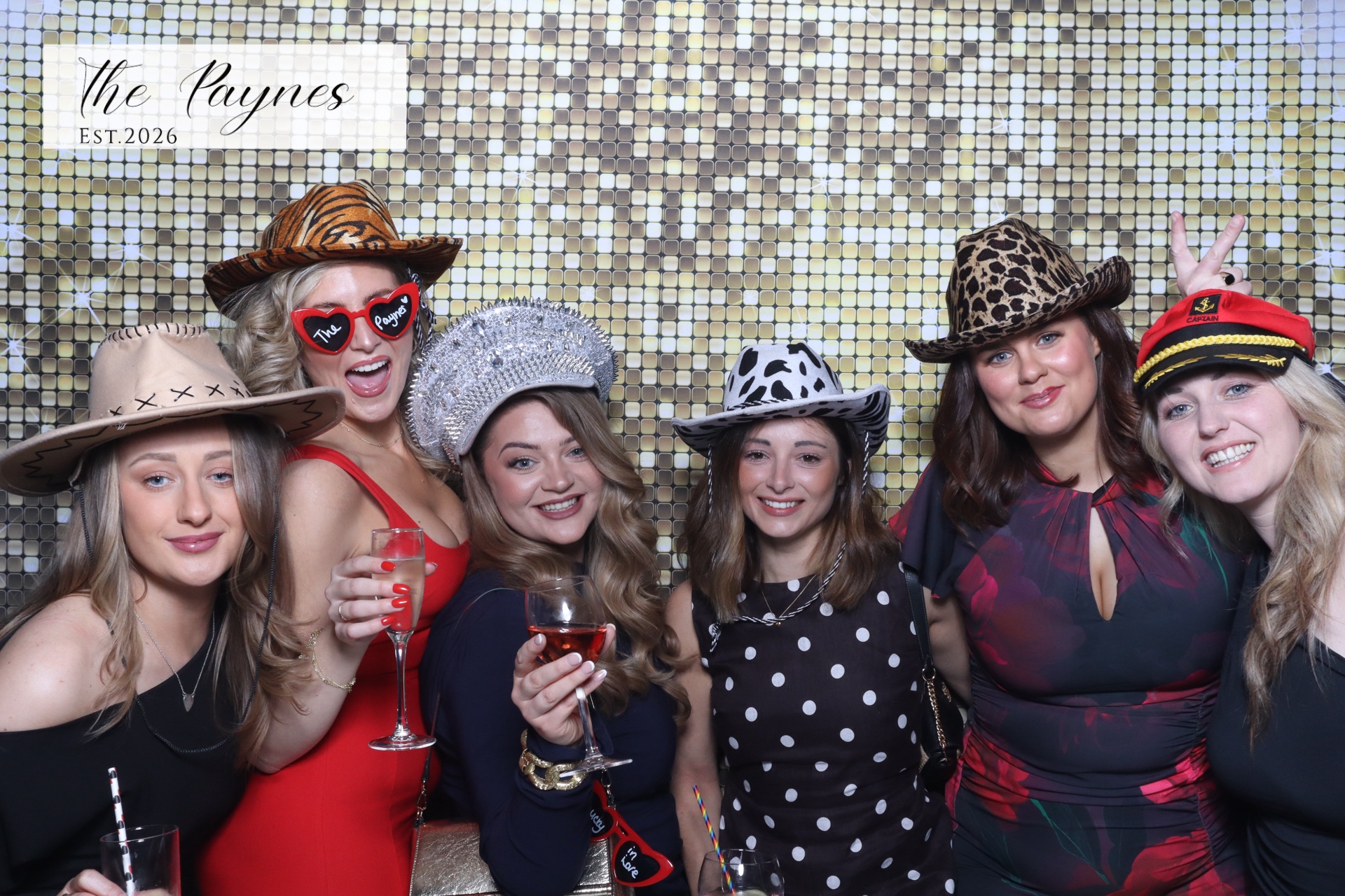 Mr & Mrs Payne  | View more photos from the event at gallery.magicimages.uk/u/MagicImages/Mr-Mrs-Payne