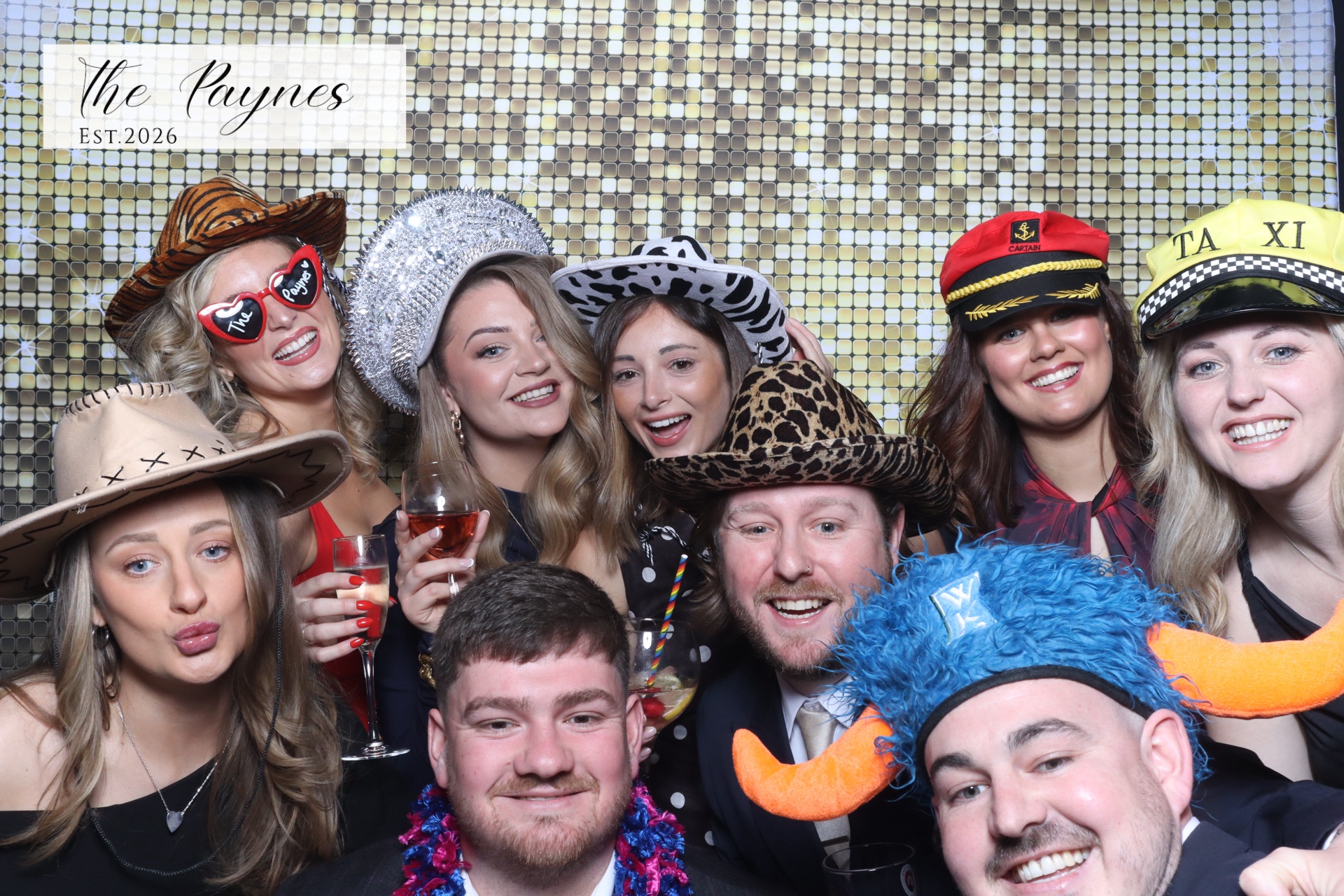 Mr & Mrs Payne  | View more photos from the event at gallery.magicimages.uk/u/MagicImages/Mr-Mrs-Payne