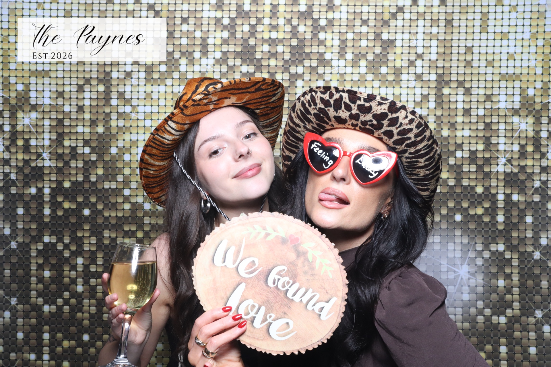 Mr & Mrs Payne  | View more photos from the event at gallery.magicimages.uk/u/MagicImages/Mr-Mrs-Payne