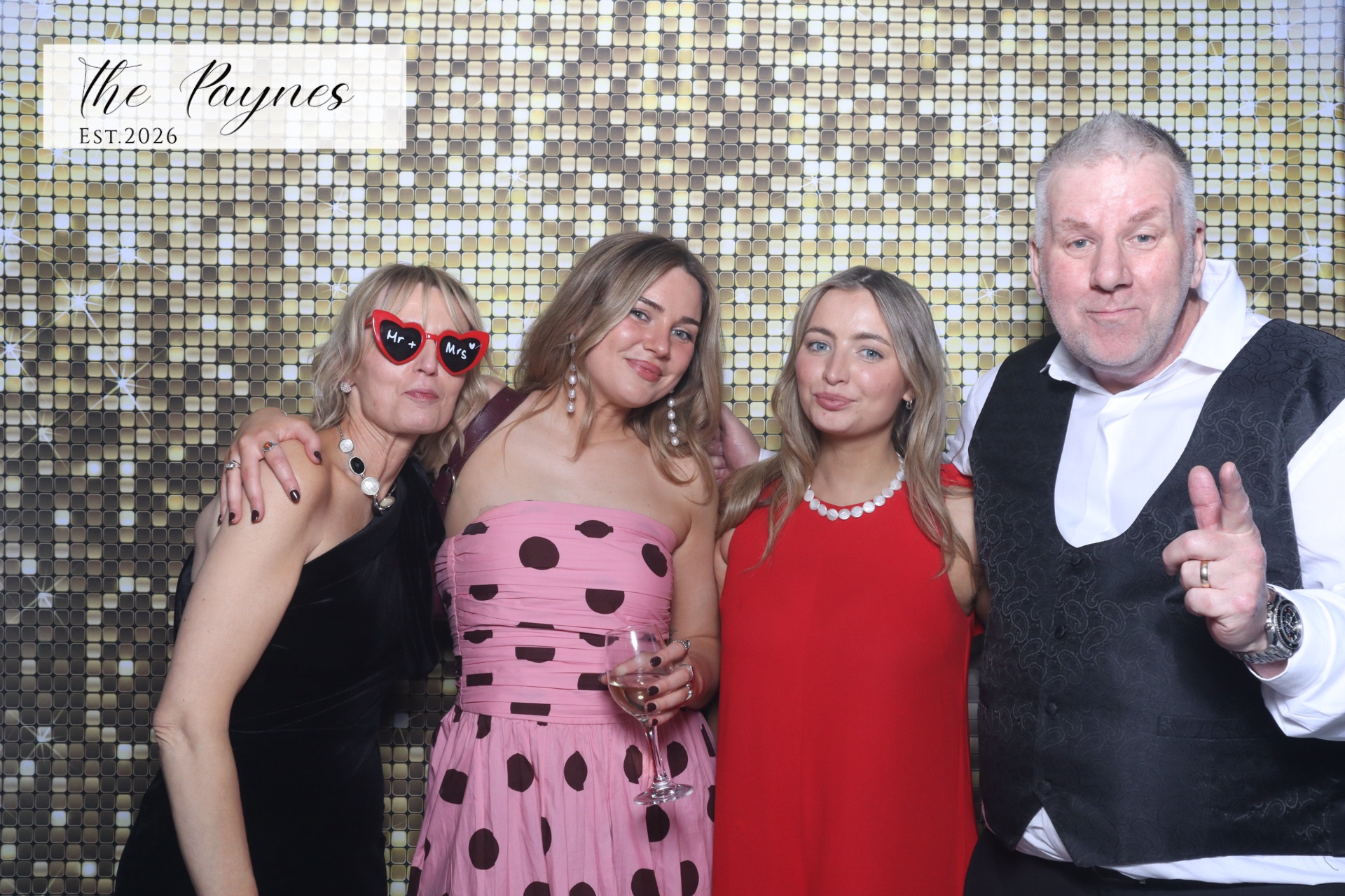 Mr & Mrs Payne  | View more photos from the event at gallery.magicimages.uk/u/MagicImages/Mr-Mrs-Payne