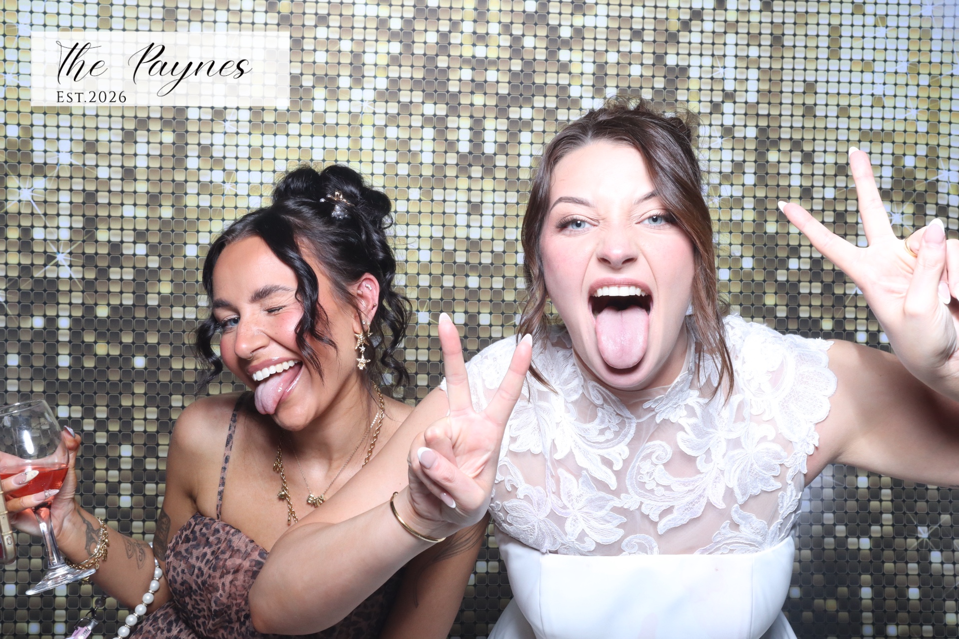 Mr & Mrs Payne  | View more photos from the event at gallery.magicimages.uk/u/MagicImages/Mr-Mrs-Payne