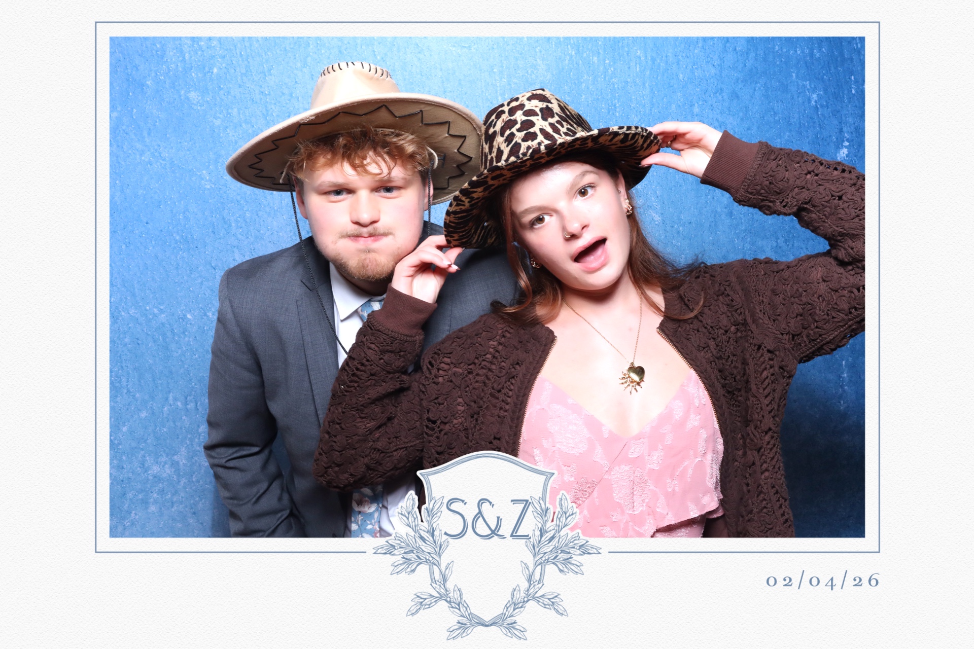 Skye & Zach  | View more photos from the event at gallery.magicimages.uk/u/MagicImages/Skye-Zach