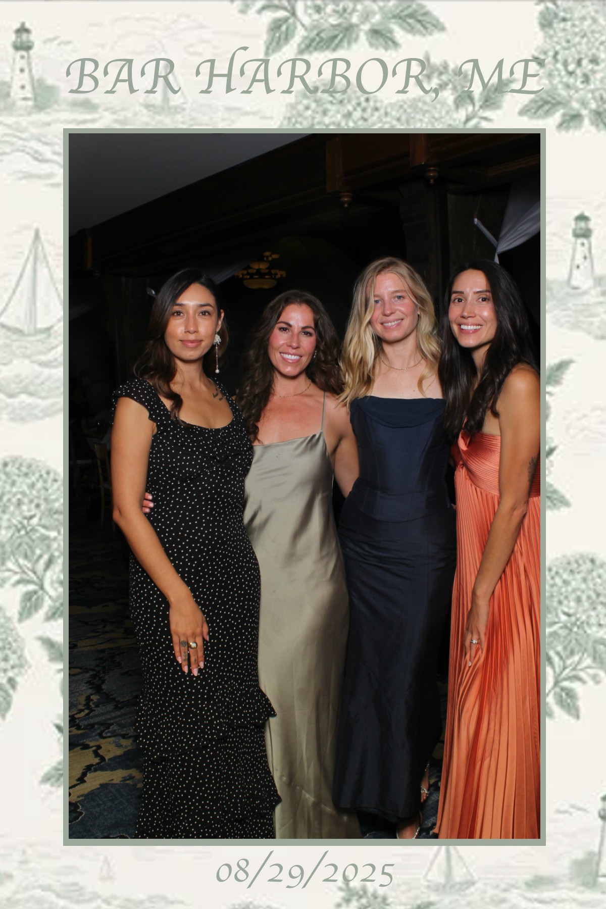 Bar Harbor Wedding | View more photos from the event at gallery.mainemagicmirror.com/u/MaineMagicMirror/Bar-Harbor-Wedding