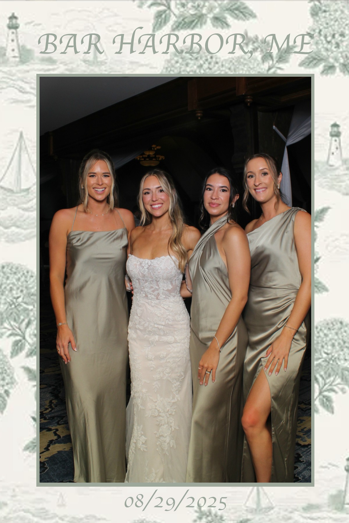 Bar Harbor Wedding | View more photos from the event at gallery.mainemagicmirror.com/u/MaineMagicMirror/Bar-Harbor-Wedding