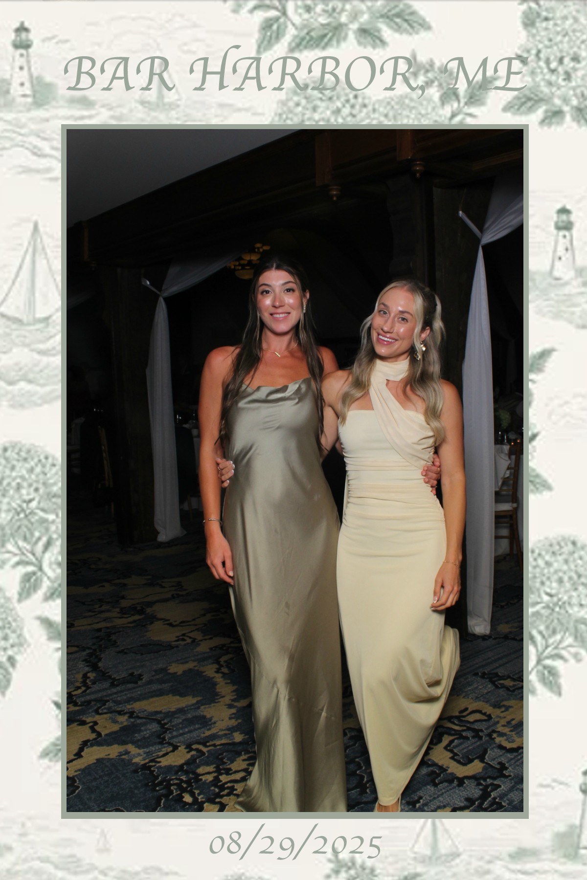 Bar Harbor Wedding | View more photos from the event at gallery.mainemagicmirror.com/u/MaineMagicMirror/Bar-Harbor-Wedding