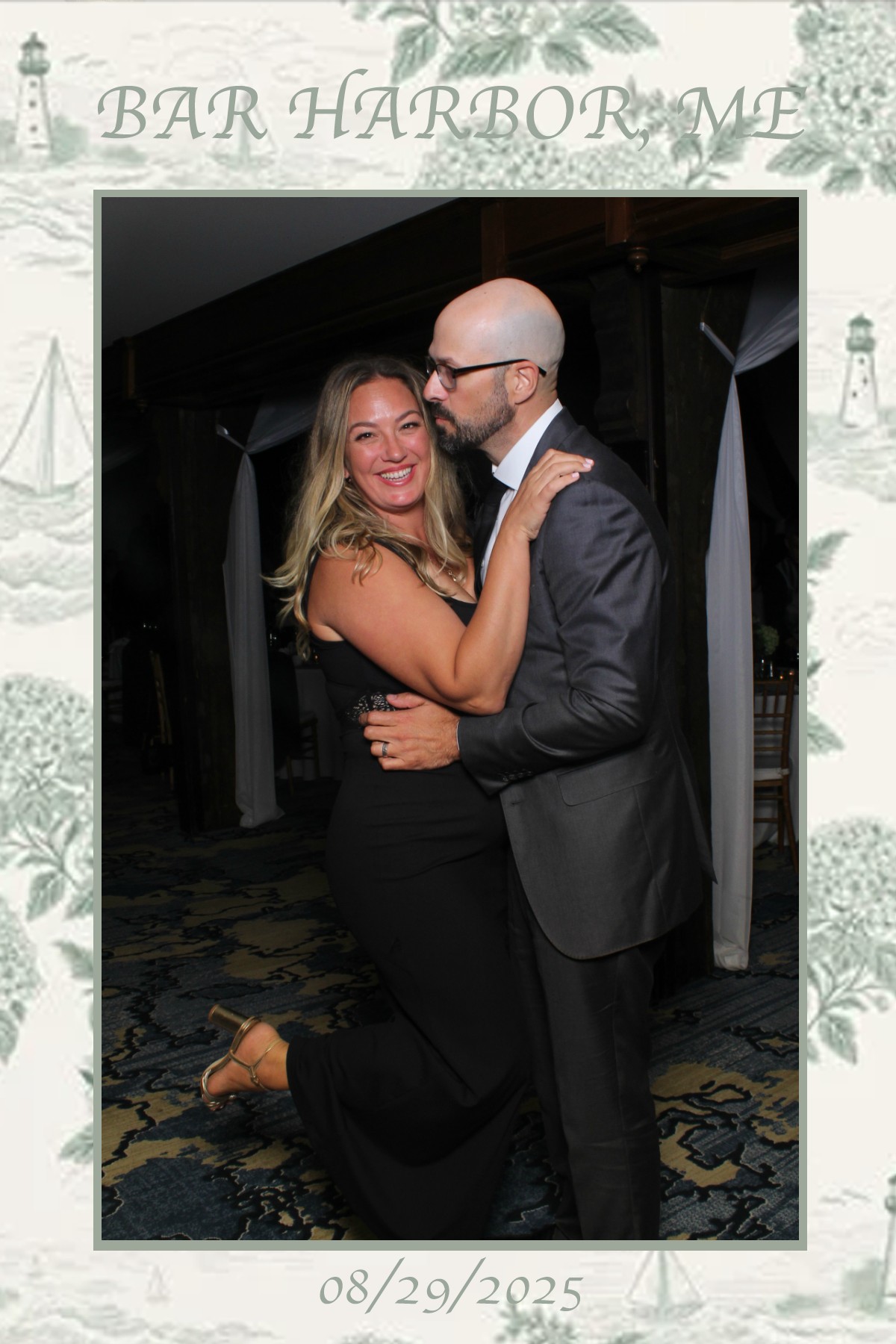 Bar Harbor Wedding | View more photos from the event at gallery.mainemagicmirror.com/u/MaineMagicMirror/Bar-Harbor-Wedding