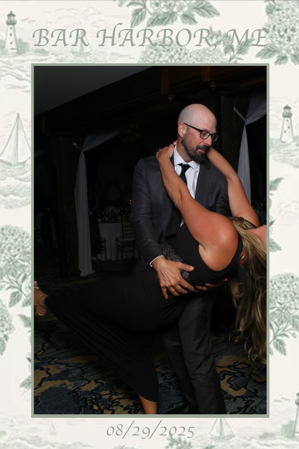 Bar Harbor Wedding | View more photos from the event at gallery.mainemagicmirror.com/u/MaineMagicMirror/Bar-Harbor-Wedding