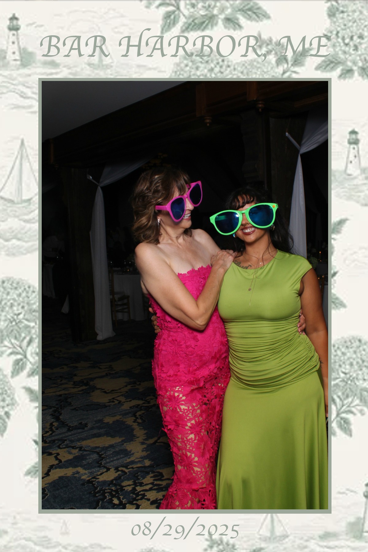 Bar Harbor Wedding | View more photos from the event at gallery.mainemagicmirror.com/u/MaineMagicMirror/Bar-Harbor-Wedding