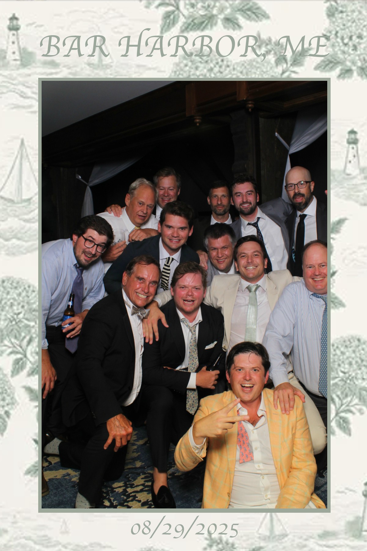 Bar Harbor Wedding | View more photos from the event at gallery.mainemagicmirror.com/u/MaineMagicMirror/Bar-Harbor-Wedding