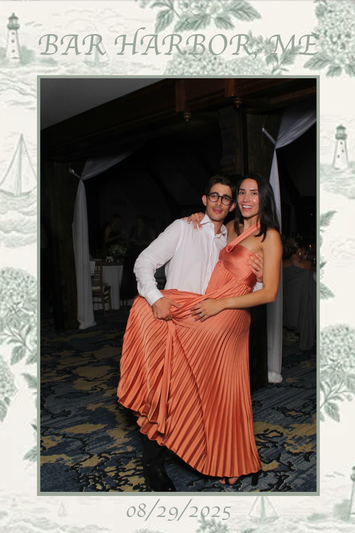 Bar Harbor Wedding | View more photos from the event at gallery.mainemagicmirror.com/u/MaineMagicMirror/Bar-Harbor-Wedding