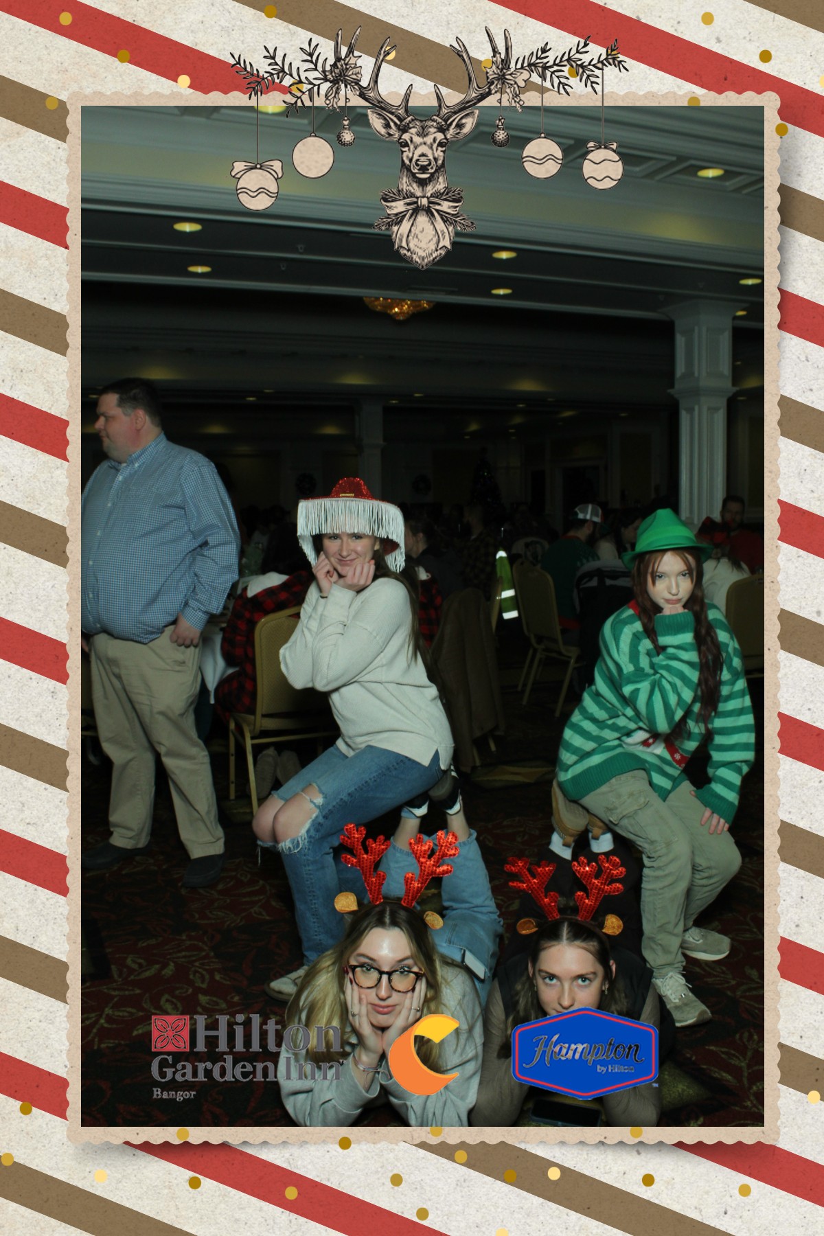 Hilton Garden Inn, Hampton Inn, Comfort Inn Holiday 2025 | View more photos from the event at gallery.mainemagicmirror.com/u/MaineMagicMirror/Hilton-Garden-Inn-Hampton-Inn-Comfort-Inn-Holiday-2025