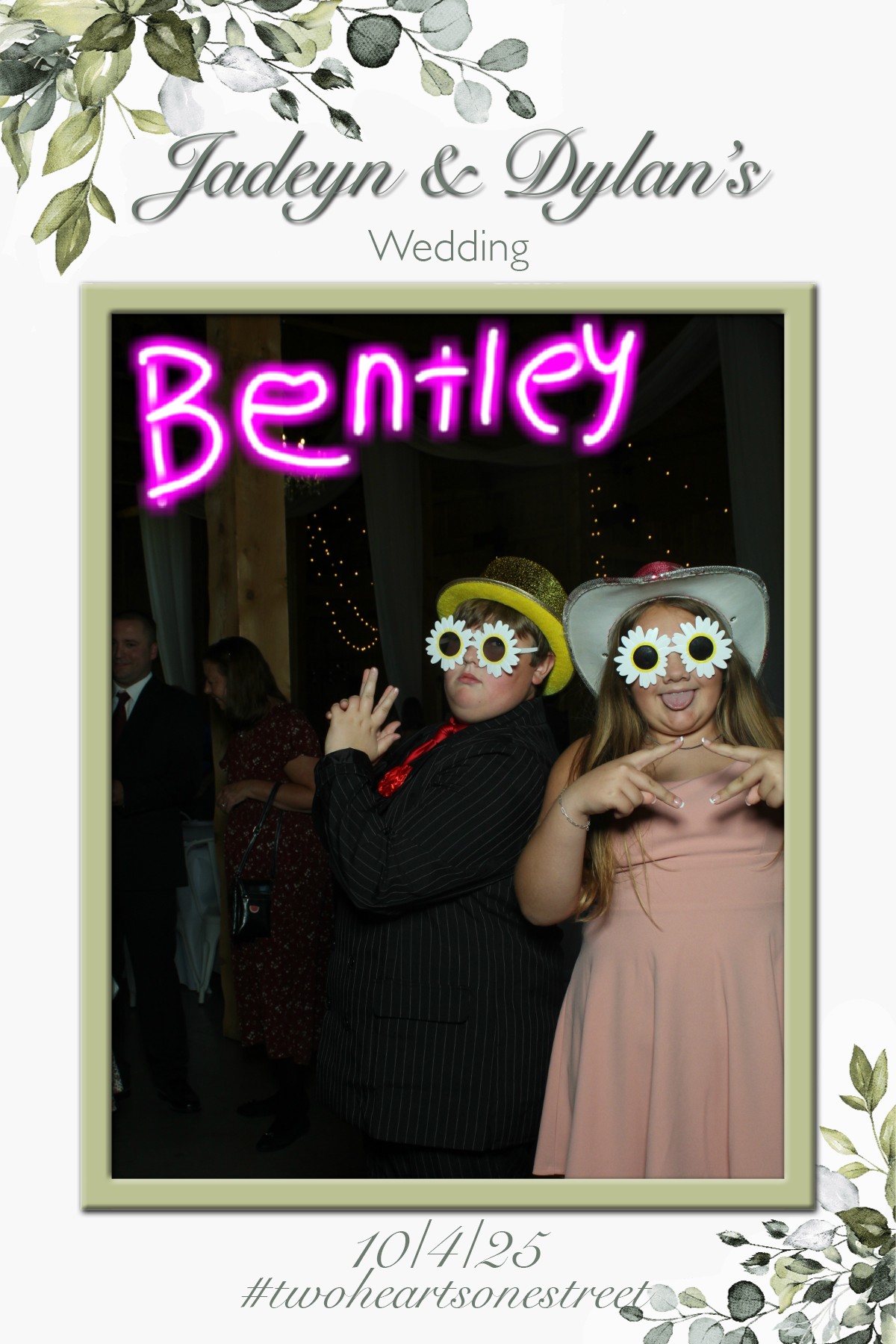 Jadeyn & Dylan Wedding  | View more photos from the event at gallery.mainemagicmirror.com/u/MaineMagicMirror/Jadeyn-Dylan-Wedding