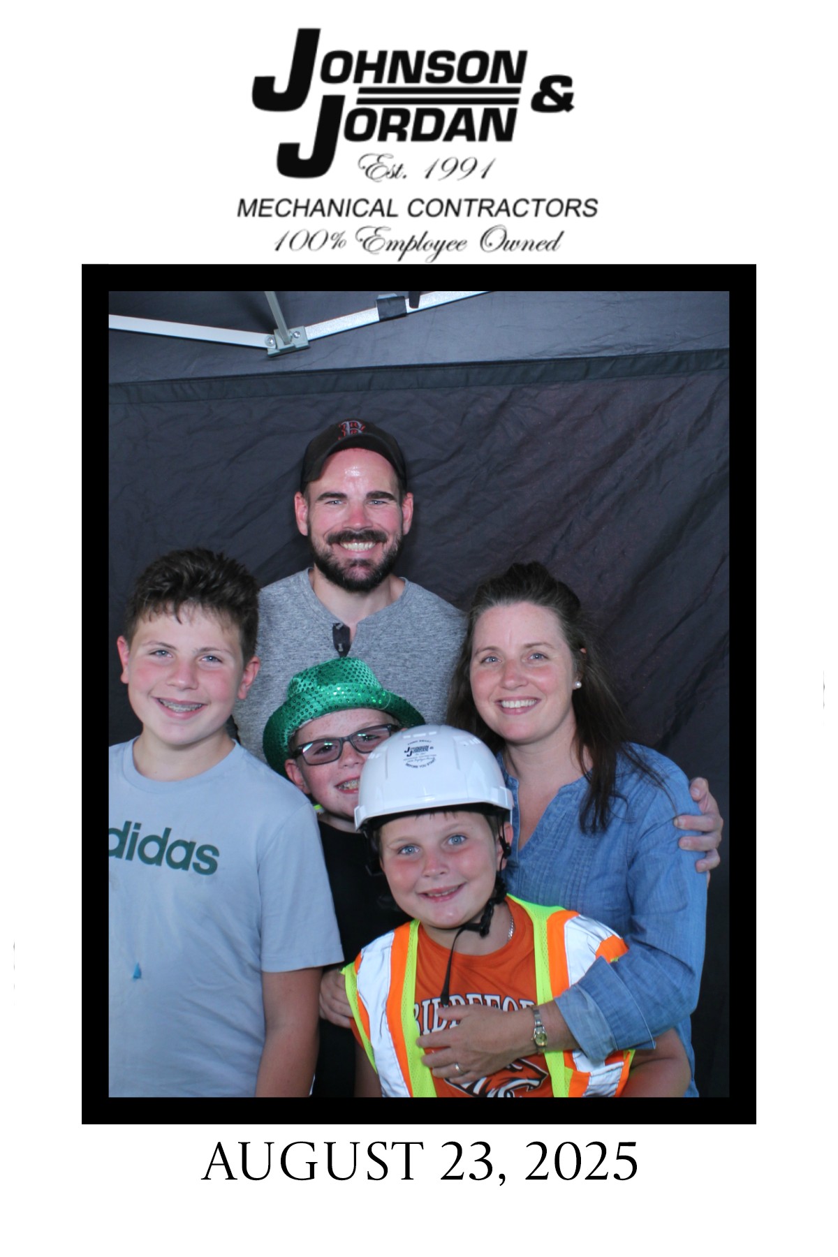 Johnson & Jordan Picnic 2025 | View more photos from the event at gallery.mainemagicmirror.com/u/MaineMagicMirror/Johnson-Jordan-Picnic-2025