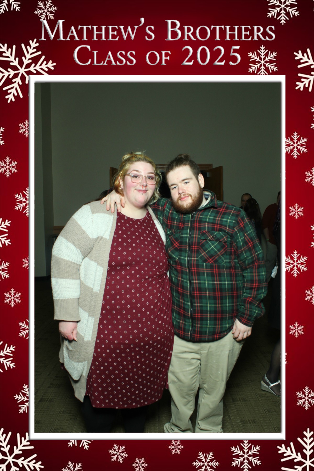 Mathew's Brothers Holiday Party 2025 | View more photos from the event at gallery.mainemagicmirror.com/u/MaineMagicMirror/Mathews-Brothers-Holiday-Party-2025