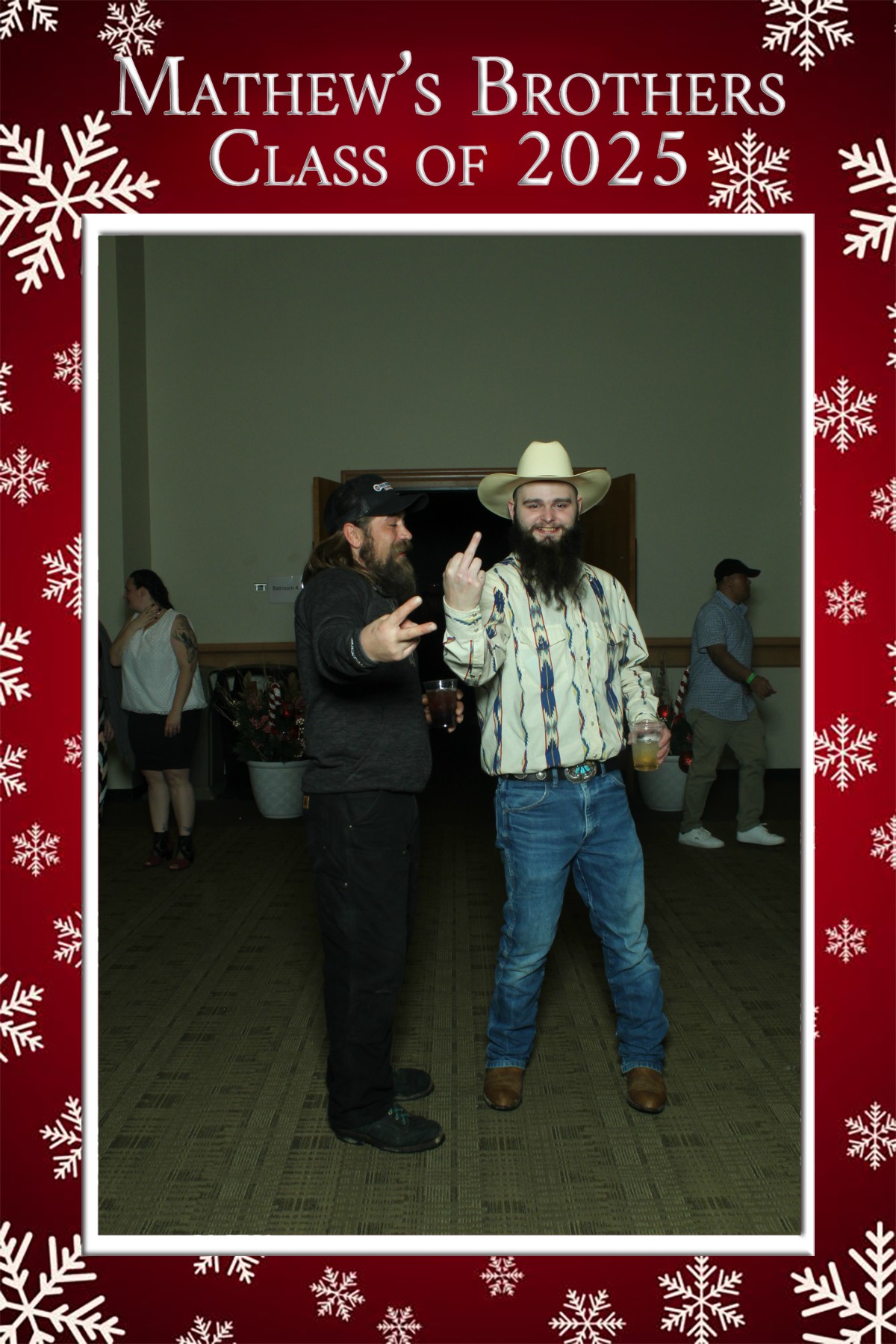 Mathew's Brothers Holiday Party 2025 | View more photos from the event at gallery.mainemagicmirror.com/u/MaineMagicMirror/Mathews-Brothers-Holiday-Party-2025
