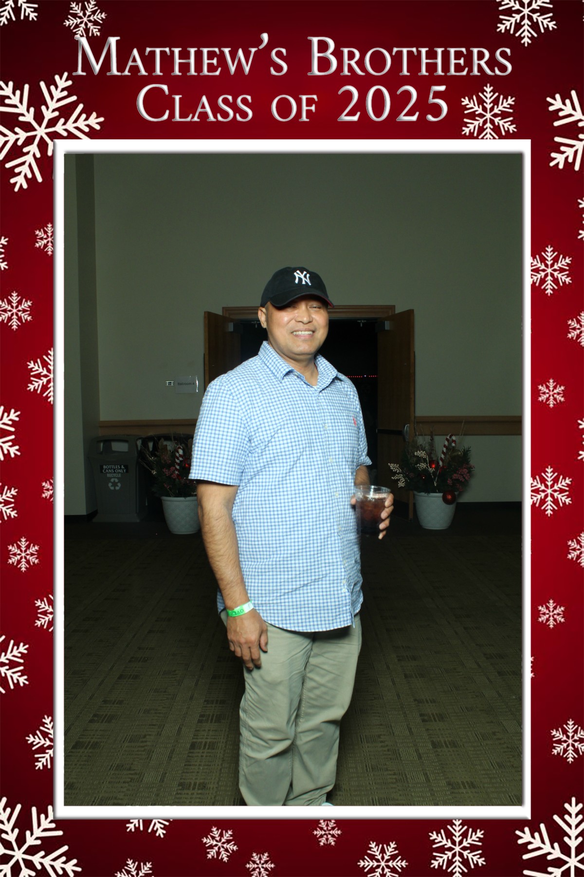 Mathew's Brothers Holiday Party 2025 | View more photos from the event at gallery.mainemagicmirror.com/u/MaineMagicMirror/Mathews-Brothers-Holiday-Party-2025