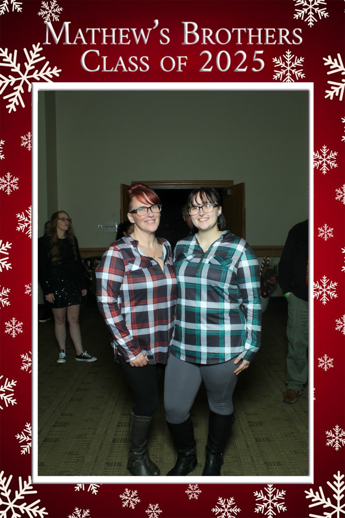 Mathew's Brothers Holiday Party 2025 | View more photos from the event at gallery.mainemagicmirror.com/u/MaineMagicMirror/Mathews-Brothers-Holiday-Party-2025