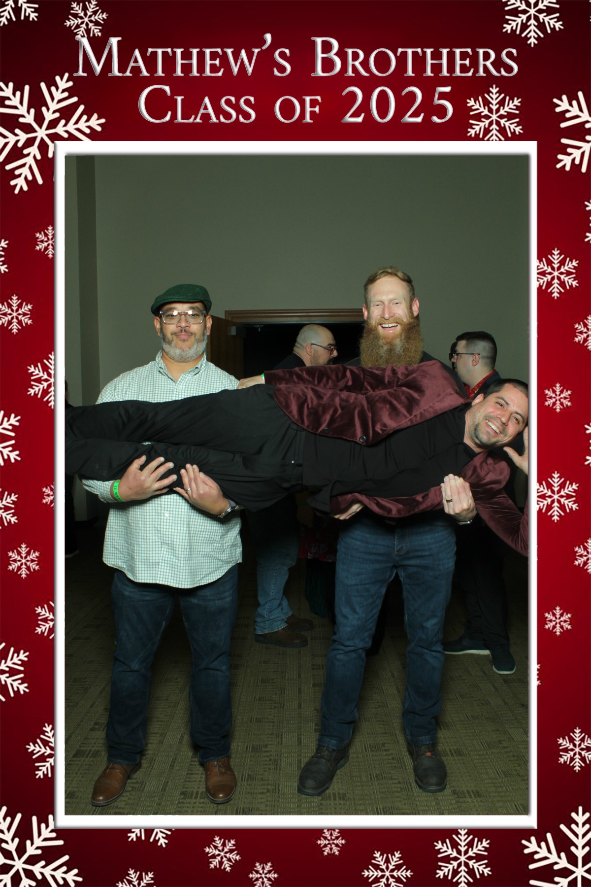 Mathew's Brothers Holiday Party 2025 | View more photos from the event at gallery.mainemagicmirror.com/u/MaineMagicMirror/Mathews-Brothers-Holiday-Party-2025