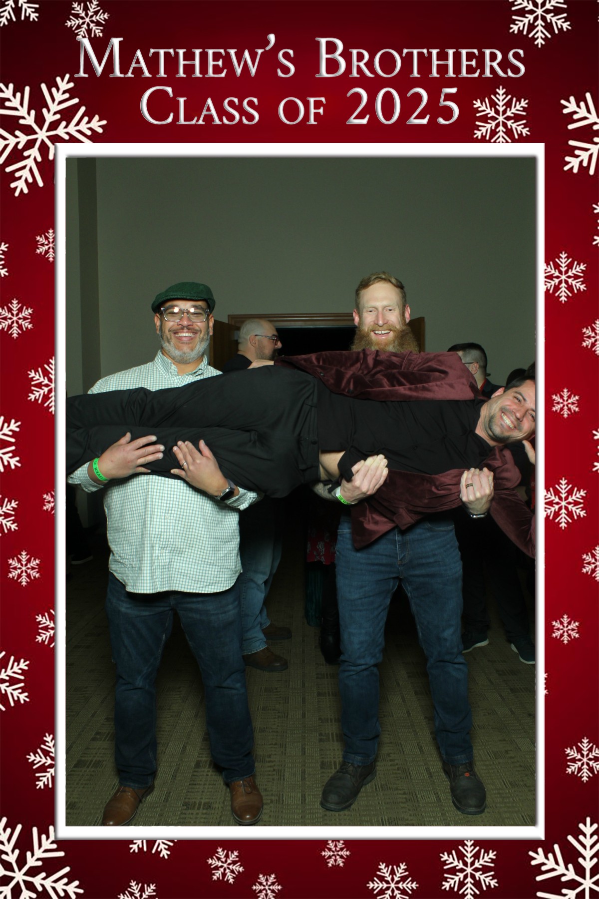 Mathew's Brothers Holiday Party 2025 | View more photos from the event at gallery.mainemagicmirror.com/u/MaineMagicMirror/Mathews-Brothers-Holiday-Party-2025