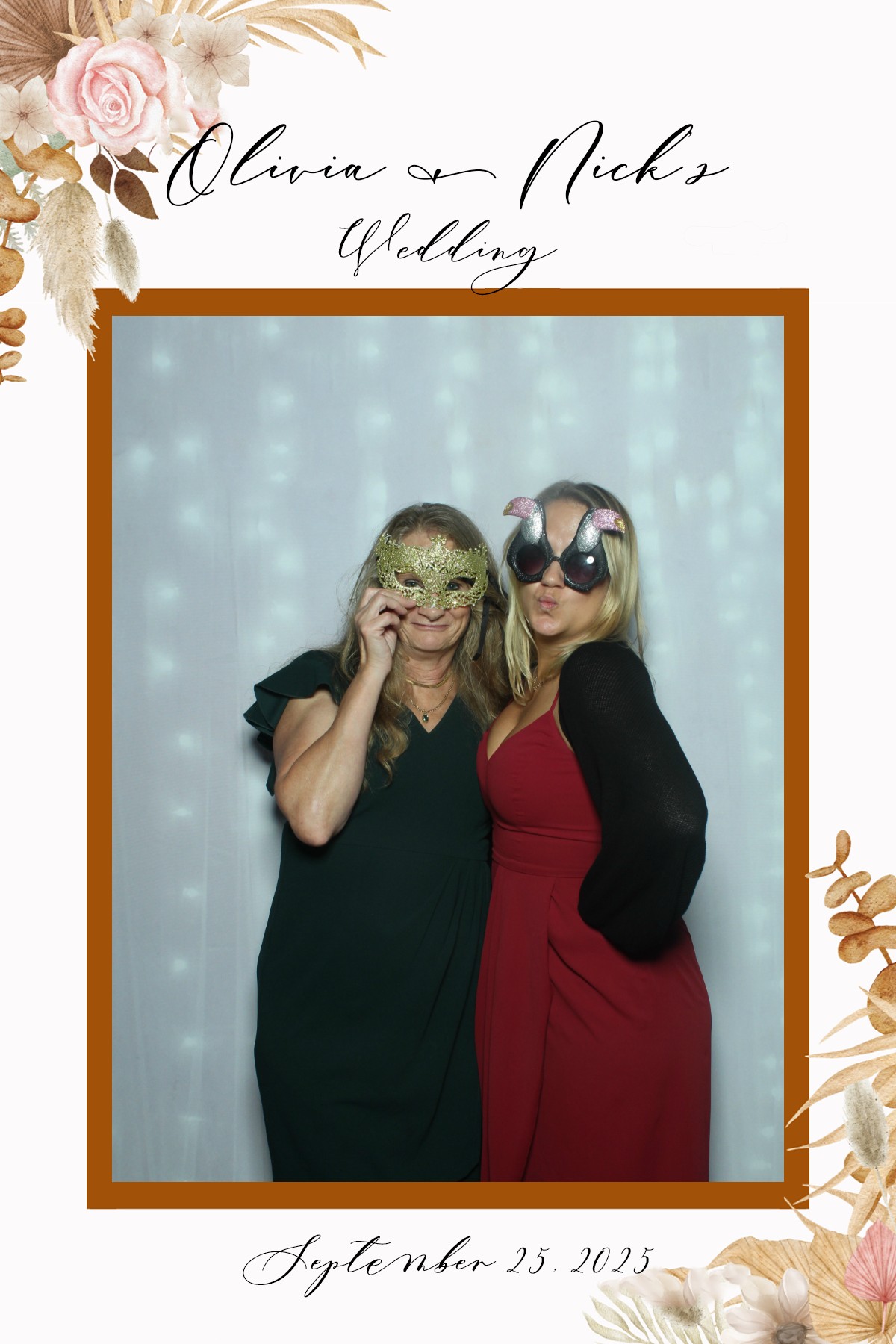 Olivia & Nick's Wedding | View more photos from the event at gallery.mainemagicmirror.com/u/MaineMagicMirror/Olivia-Nicks-Wedding