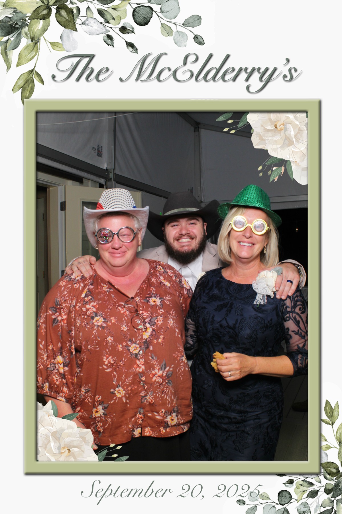 The McElderry's Wedding | View more photos from the event at gallery.mainemagicmirror.com/u/MaineMagicMirror/The-McElderrys-Wedding