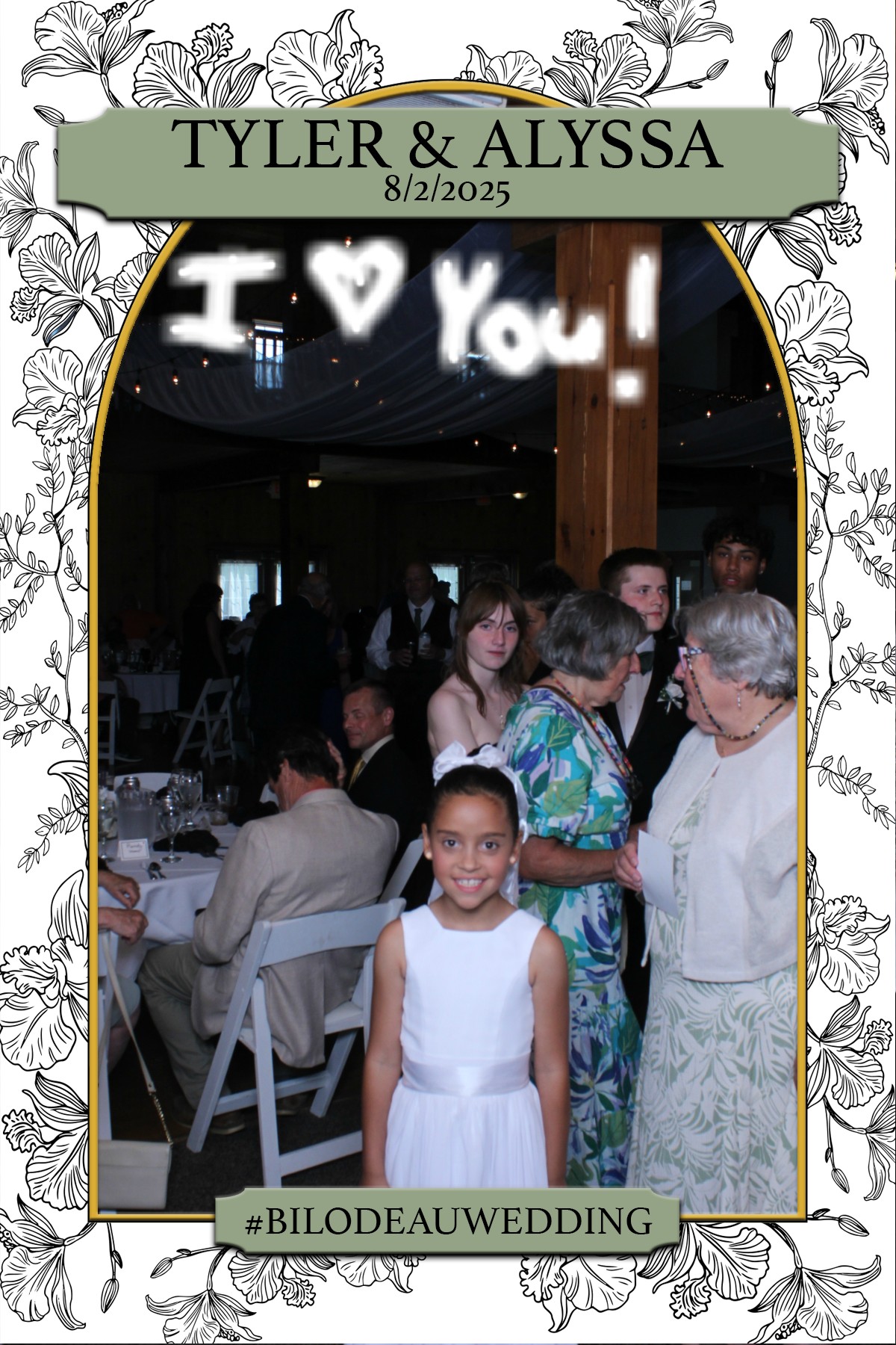Tyler & Alyssa | View more photos from the event at gallery.mainemagicmirror.com/u/MaineMagicMirror/Tyler-Alyssa