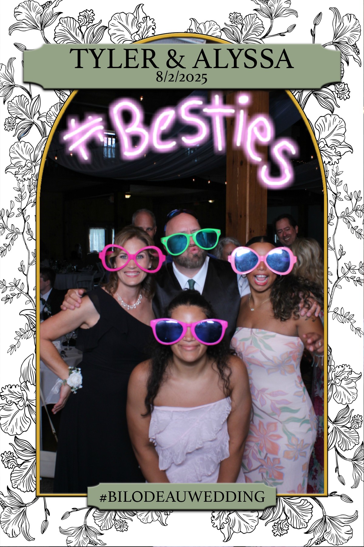 Tyler & Alyssa | View more photos from the event at gallery.mainemagicmirror.com/u/MaineMagicMirror/Tyler-Alyssa