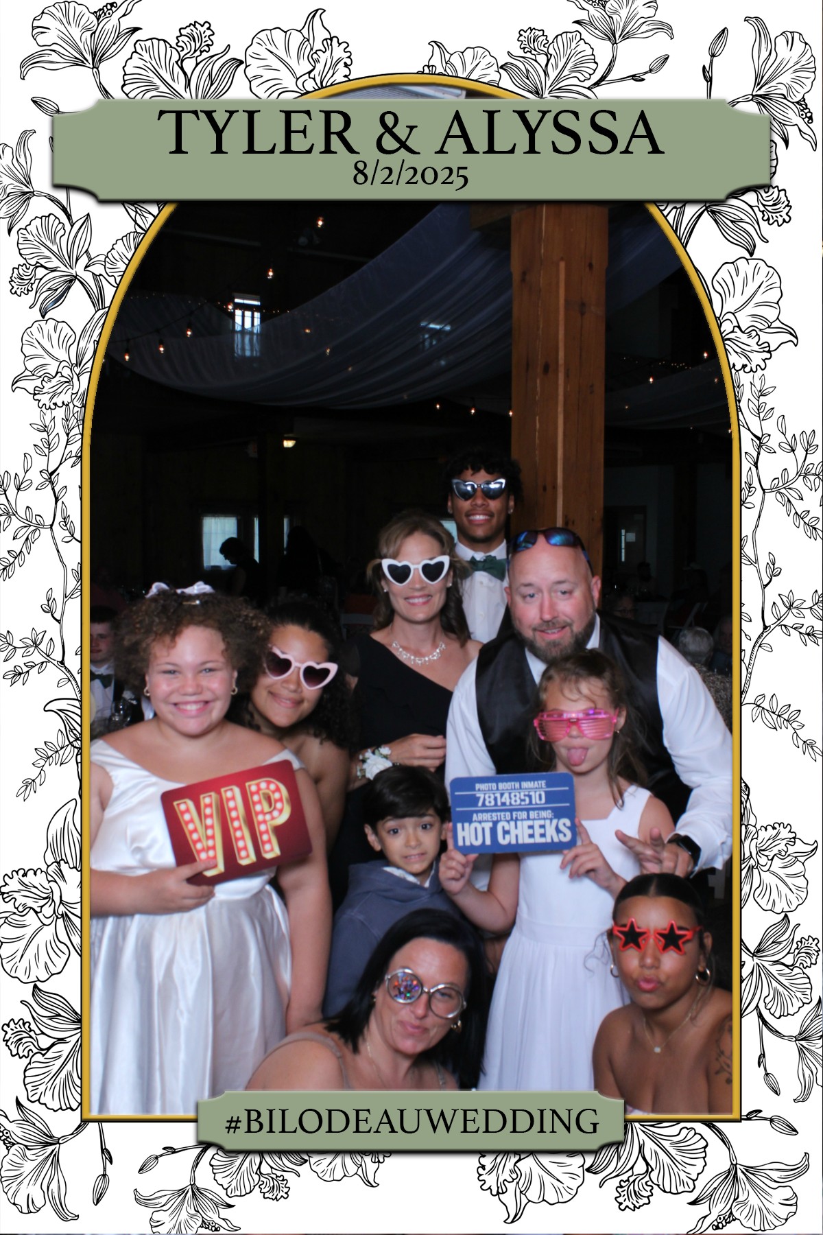 Tyler & Alyssa | View more photos from the event at gallery.mainemagicmirror.com/u/MaineMagicMirror/Tyler-Alyssa