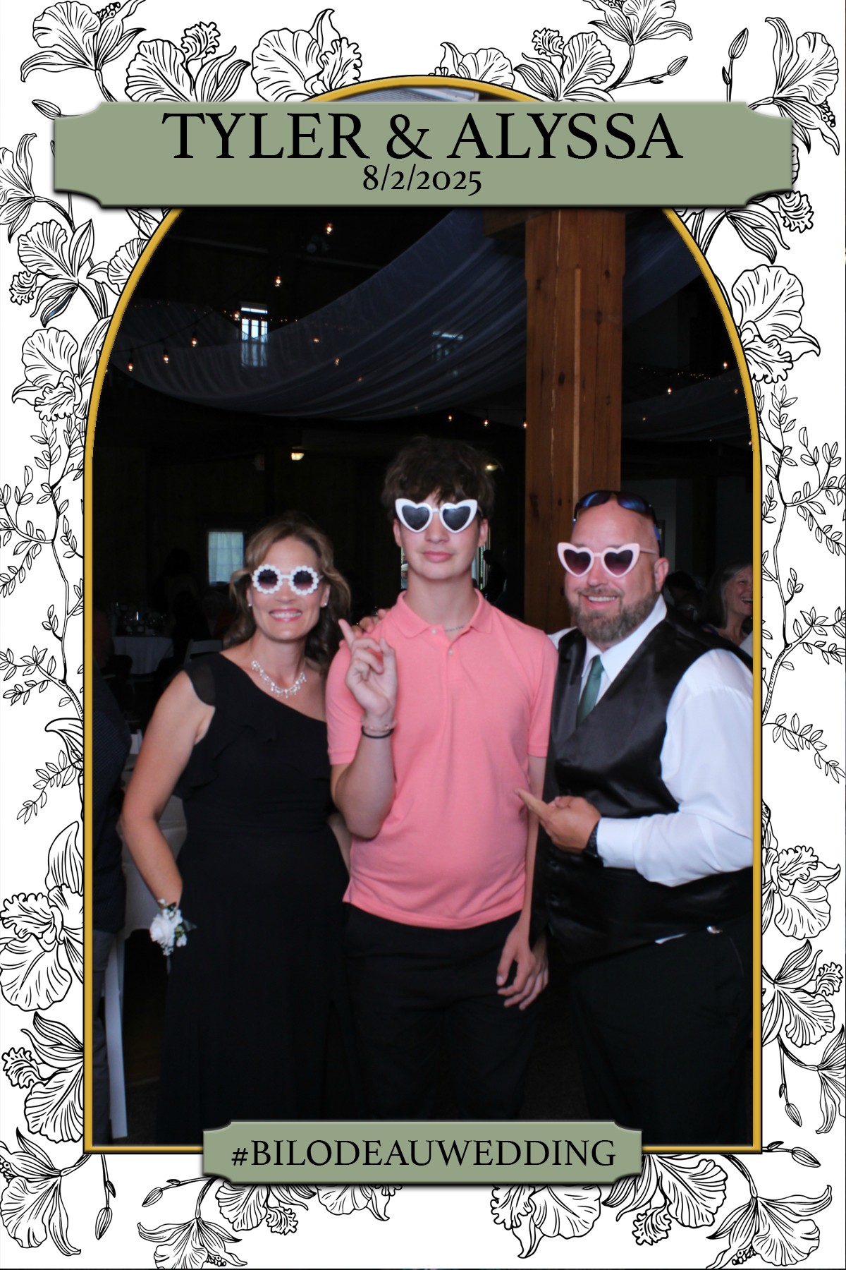 Tyler & Alyssa | View more photos from the event at gallery.mainemagicmirror.com/u/MaineMagicMirror/Tyler-Alyssa