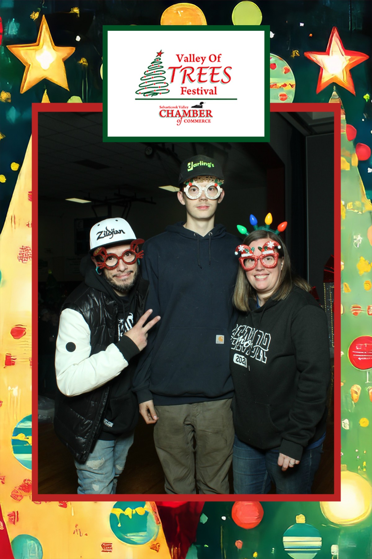 Valley of Trees Festival | View more photos from the event at gallery.mainemagicmirror.com/u/MaineMagicMirror/Valley-of-Trees-Festival